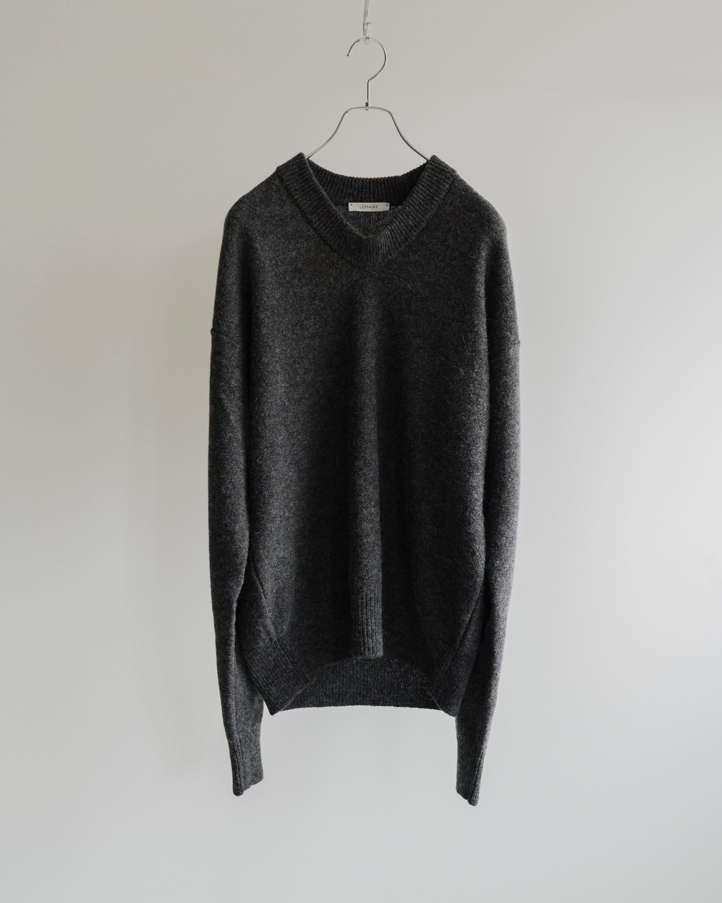 BOXY V NECK SWEATER