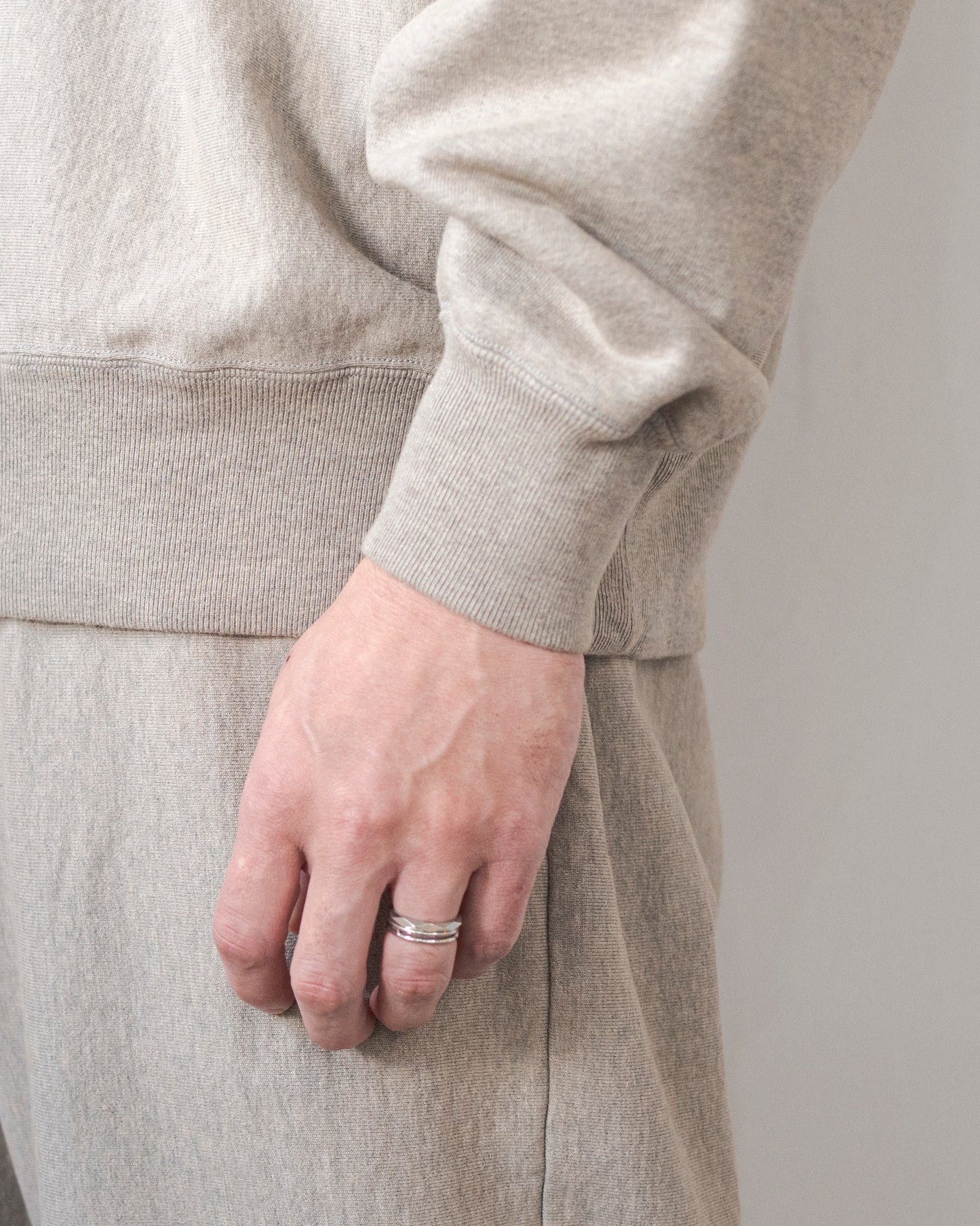 ESSENTIAL SWEAT PULLOVER