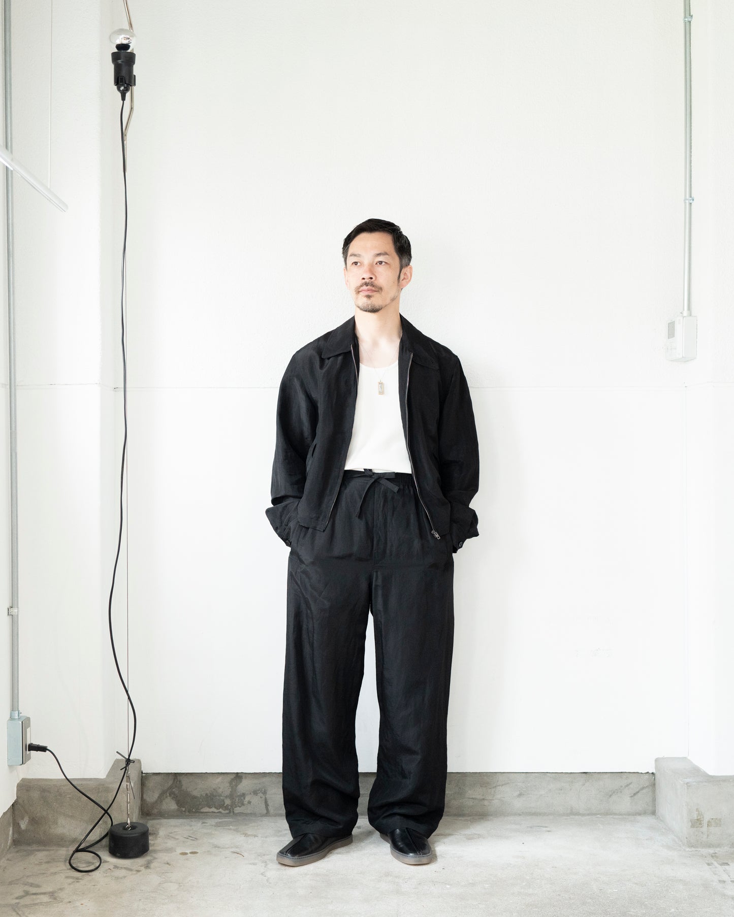 SHORT BLOUSON IN LINEN VISCOSE