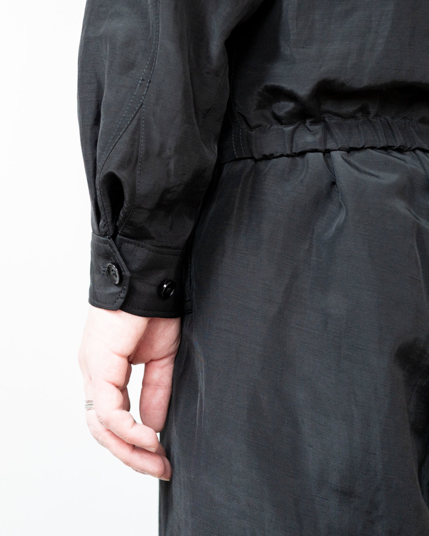 SHORT BLOUSON IN LINEN VISCOSE