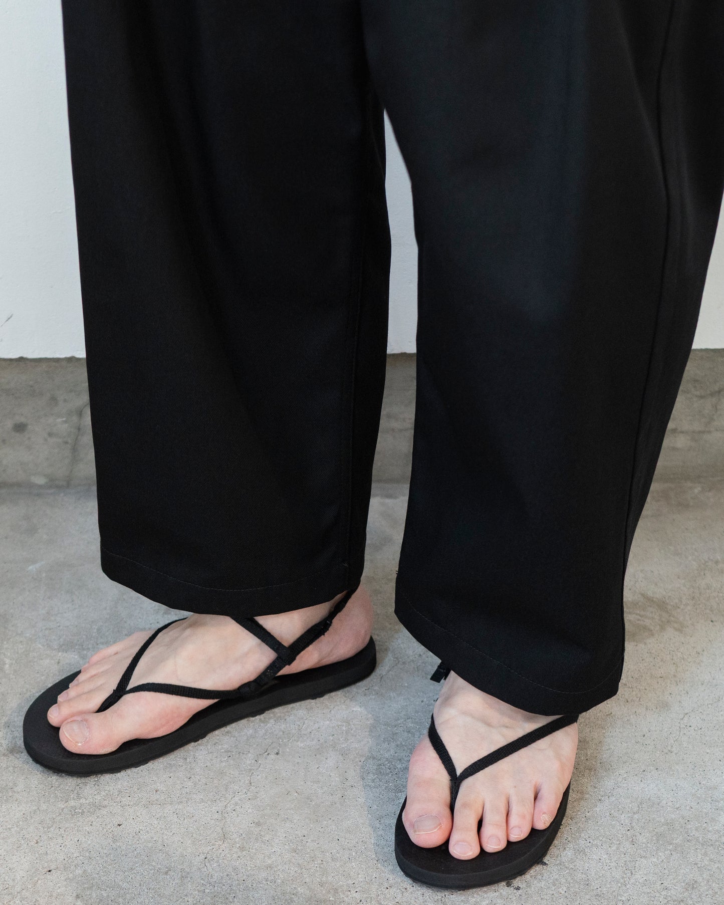 RAMBLING SANDALS