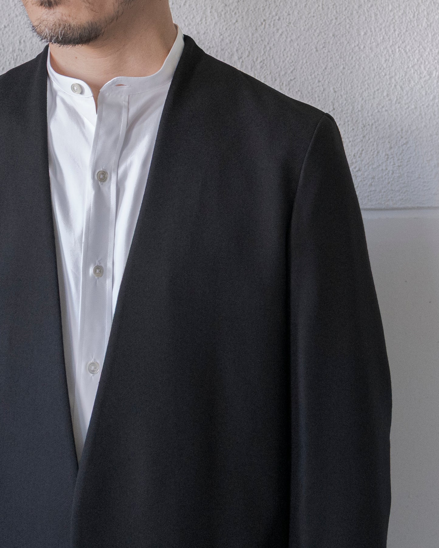 WOOL FLANNEL COLLARLESS JACKET