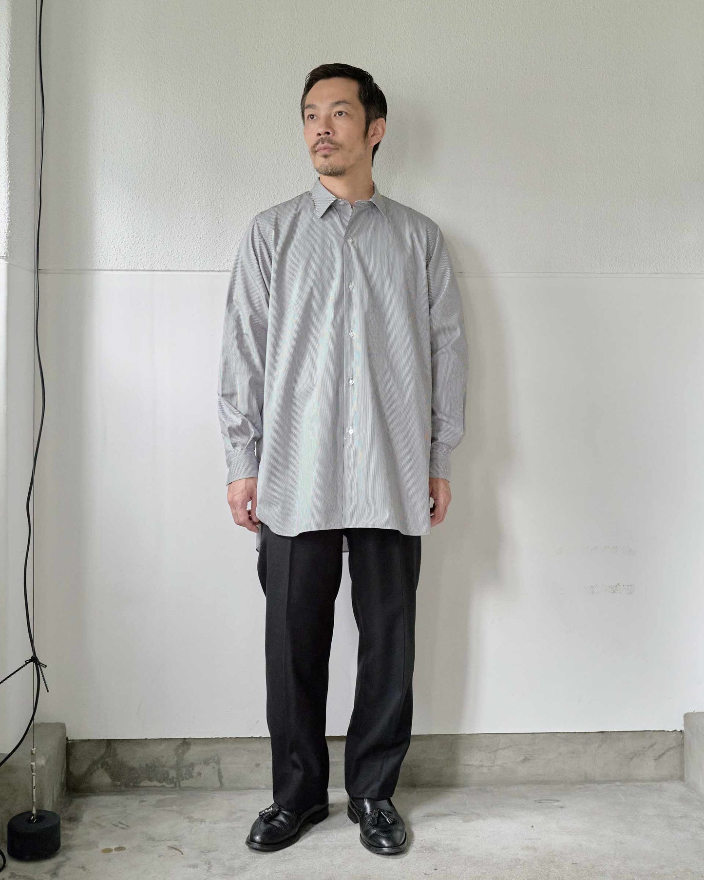 JAMES BLACK STRIPE SHIRT