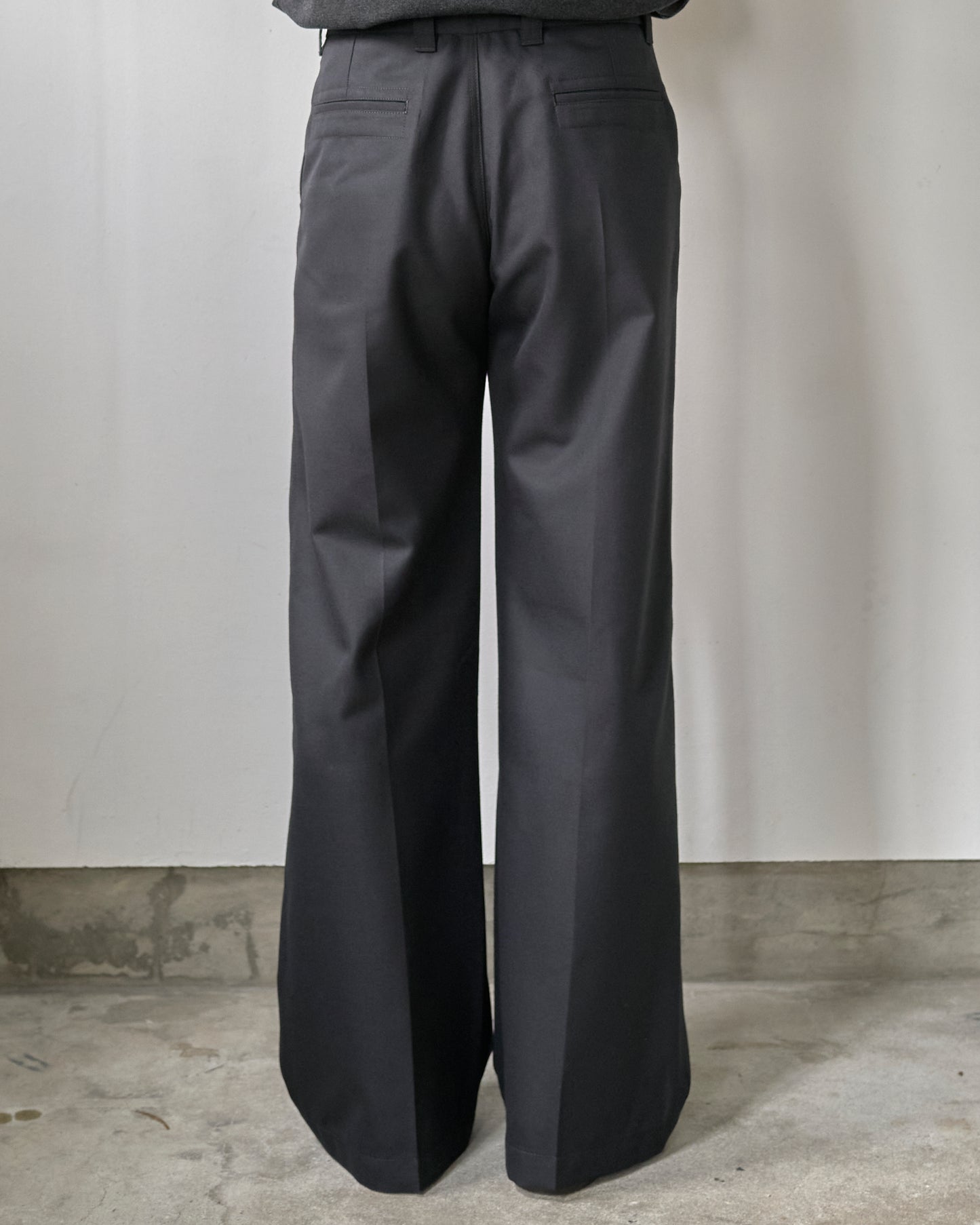 STRAIGHT TAILORED PANTS