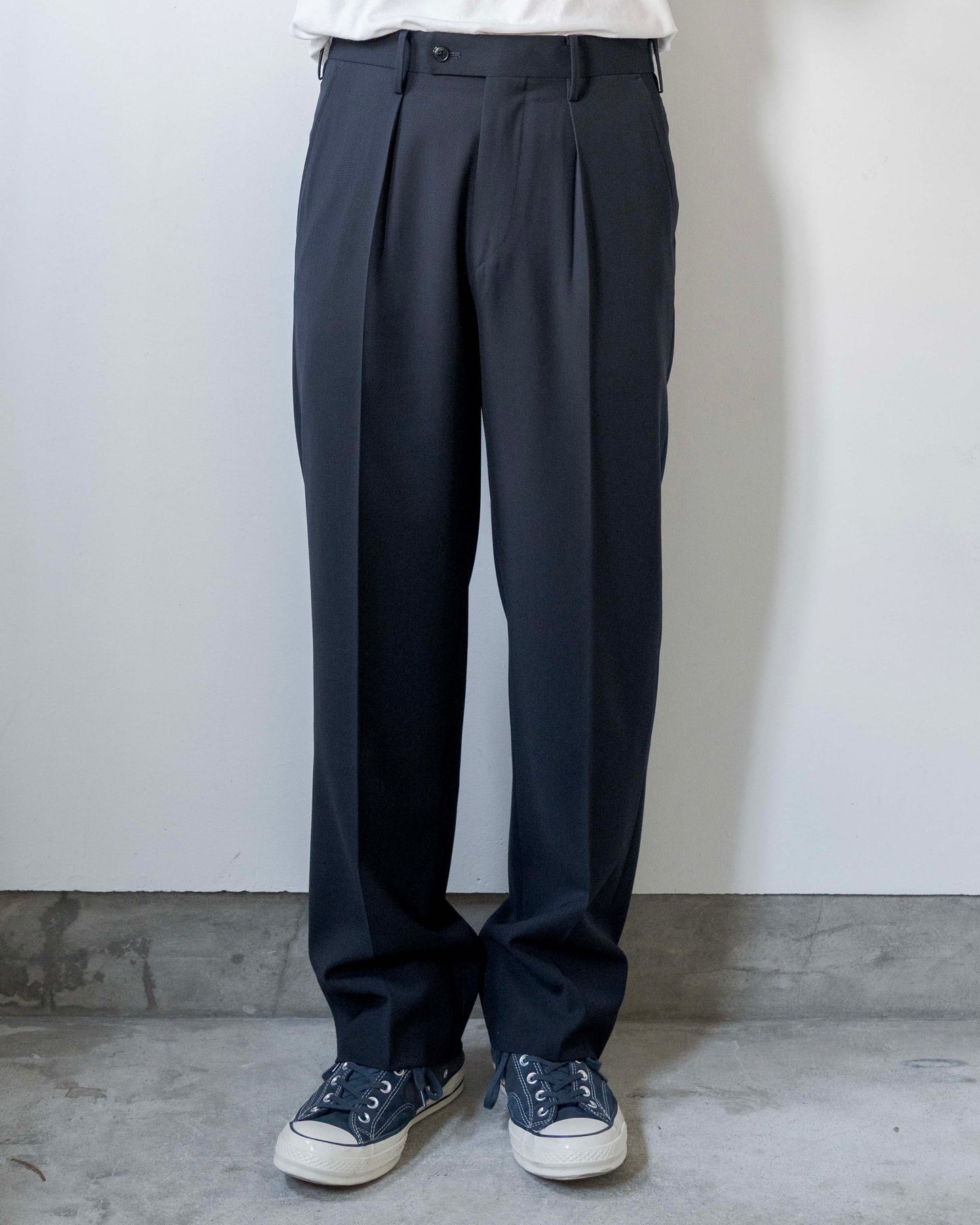 Cameronキャメロン ウールトラウザー リラックスストレートフィット 1プリーツ