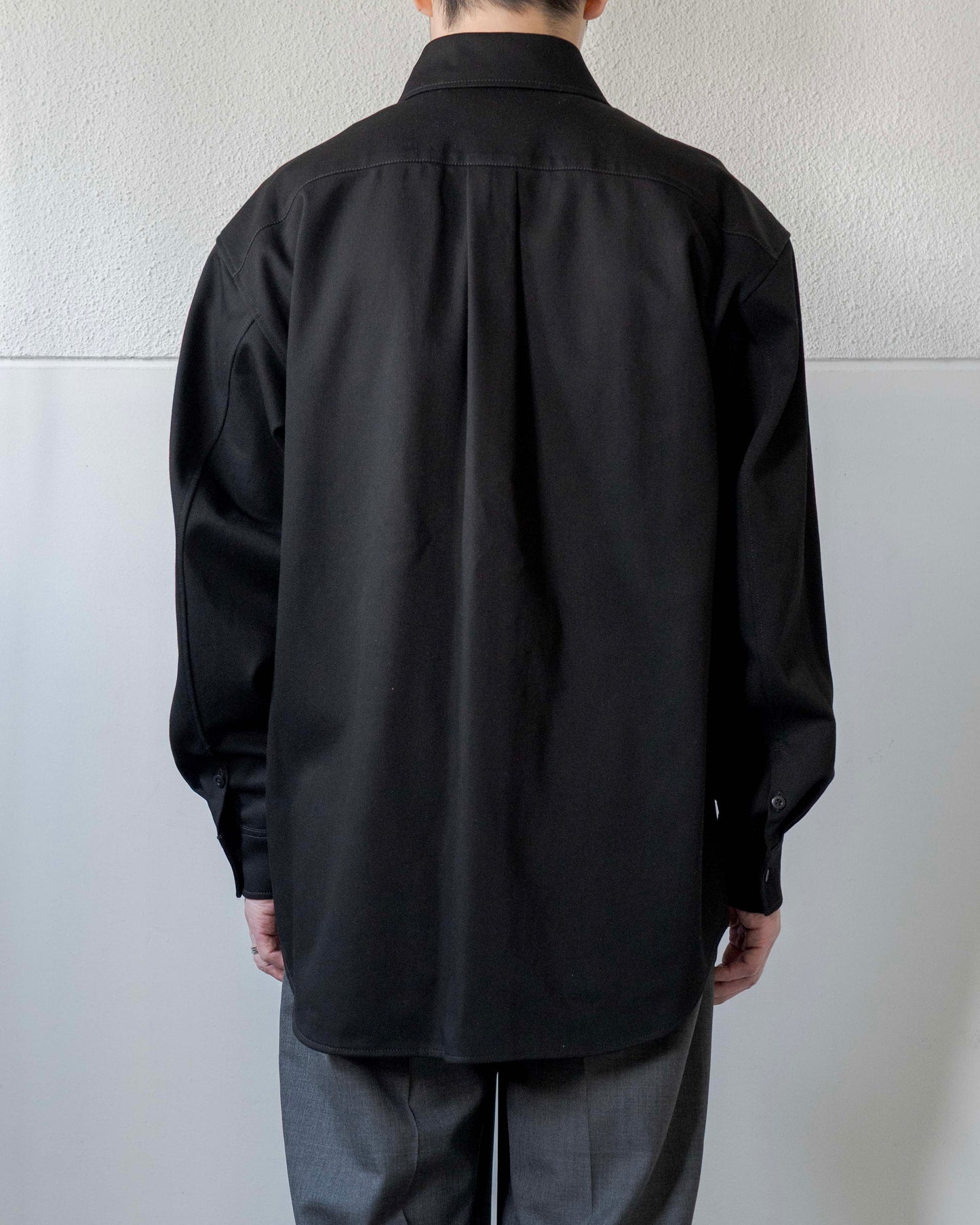 BIG SHIRT
