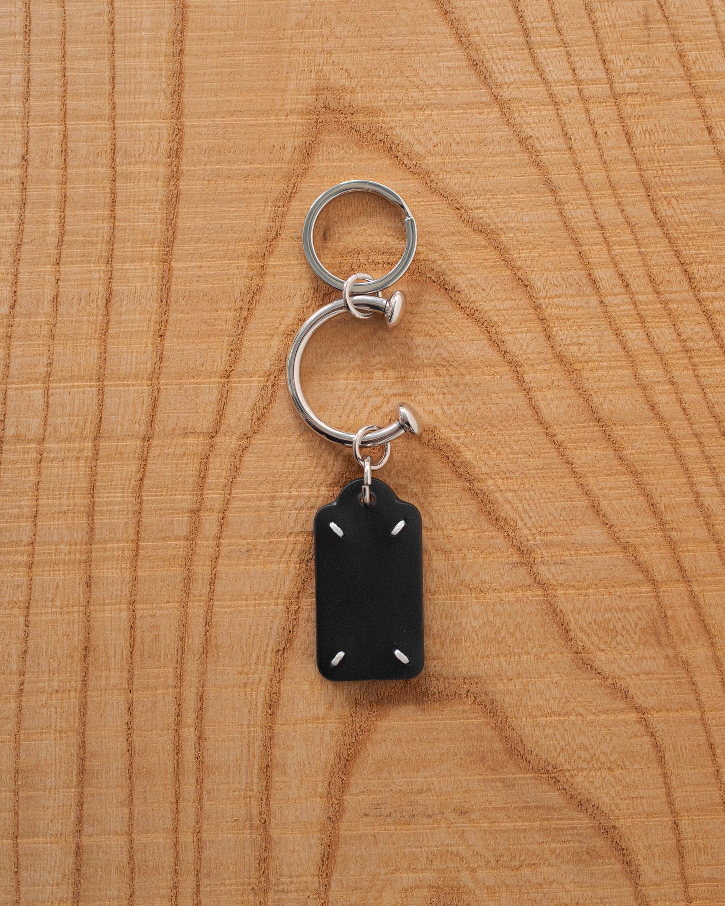 4-STITCH CIRCLE KEYRING