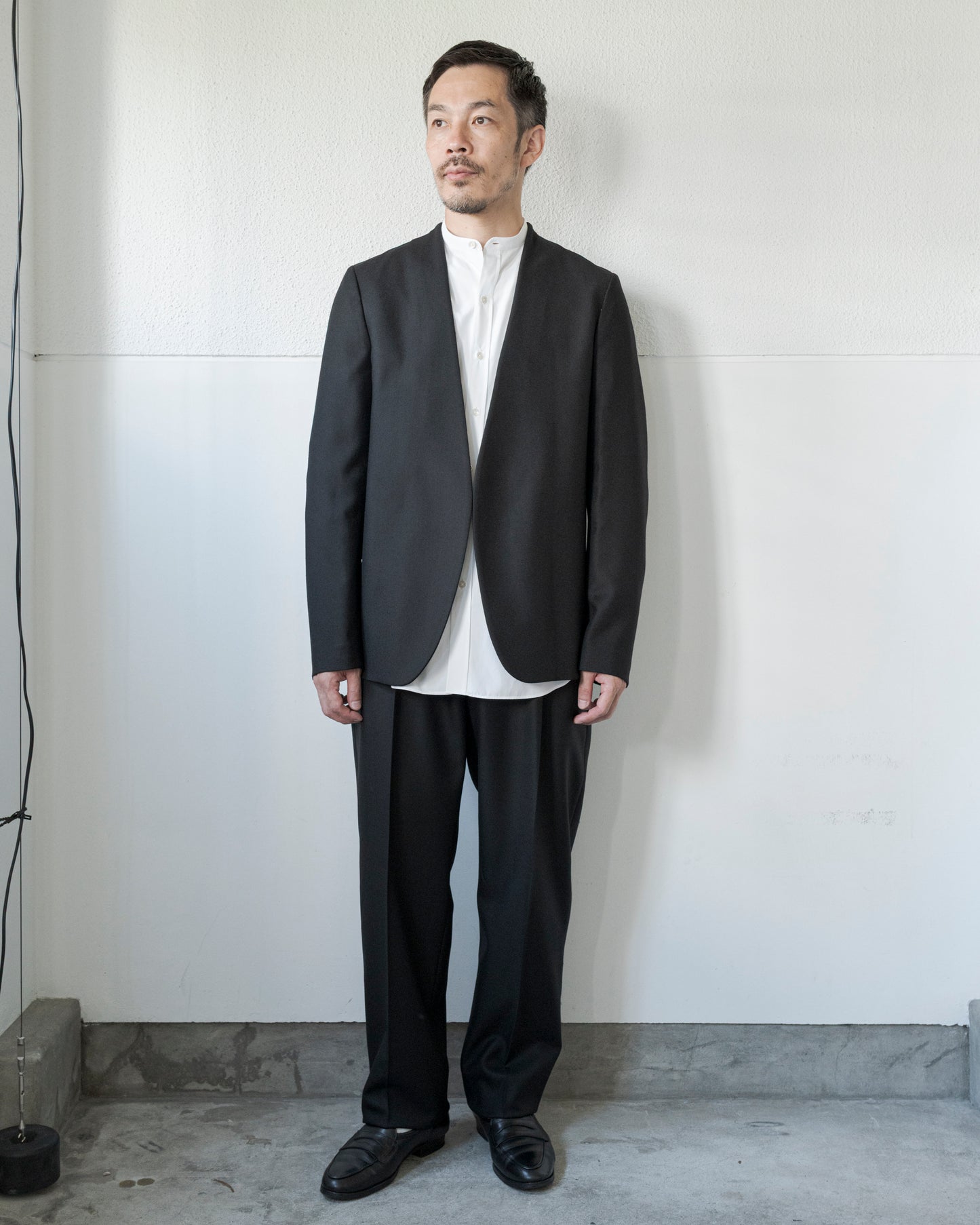 WOOL FLANNEL COLLARLESS JACKET