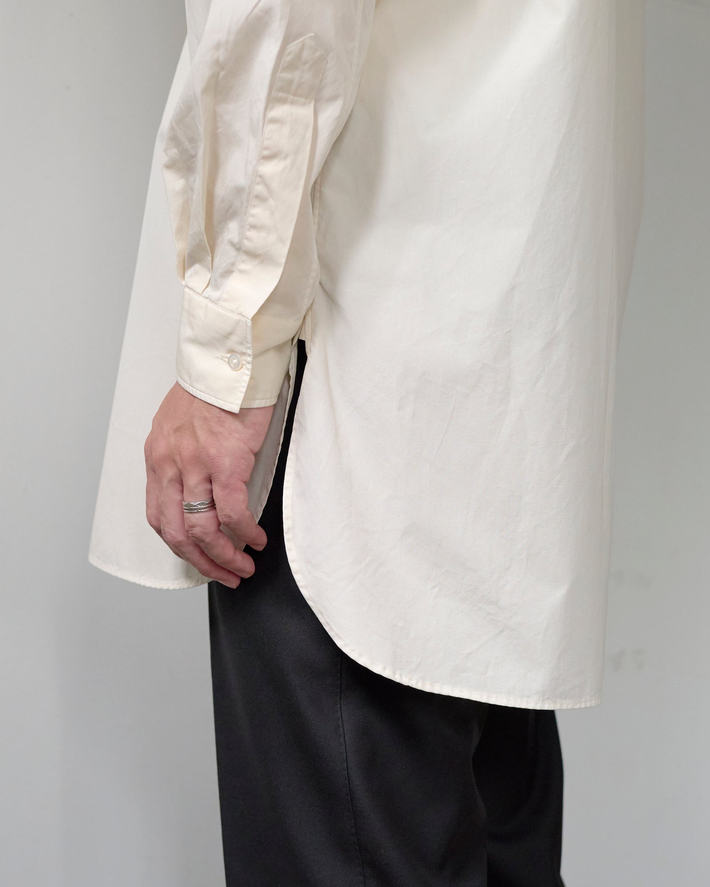 ROB BEIGE OVER DYE SHIRT