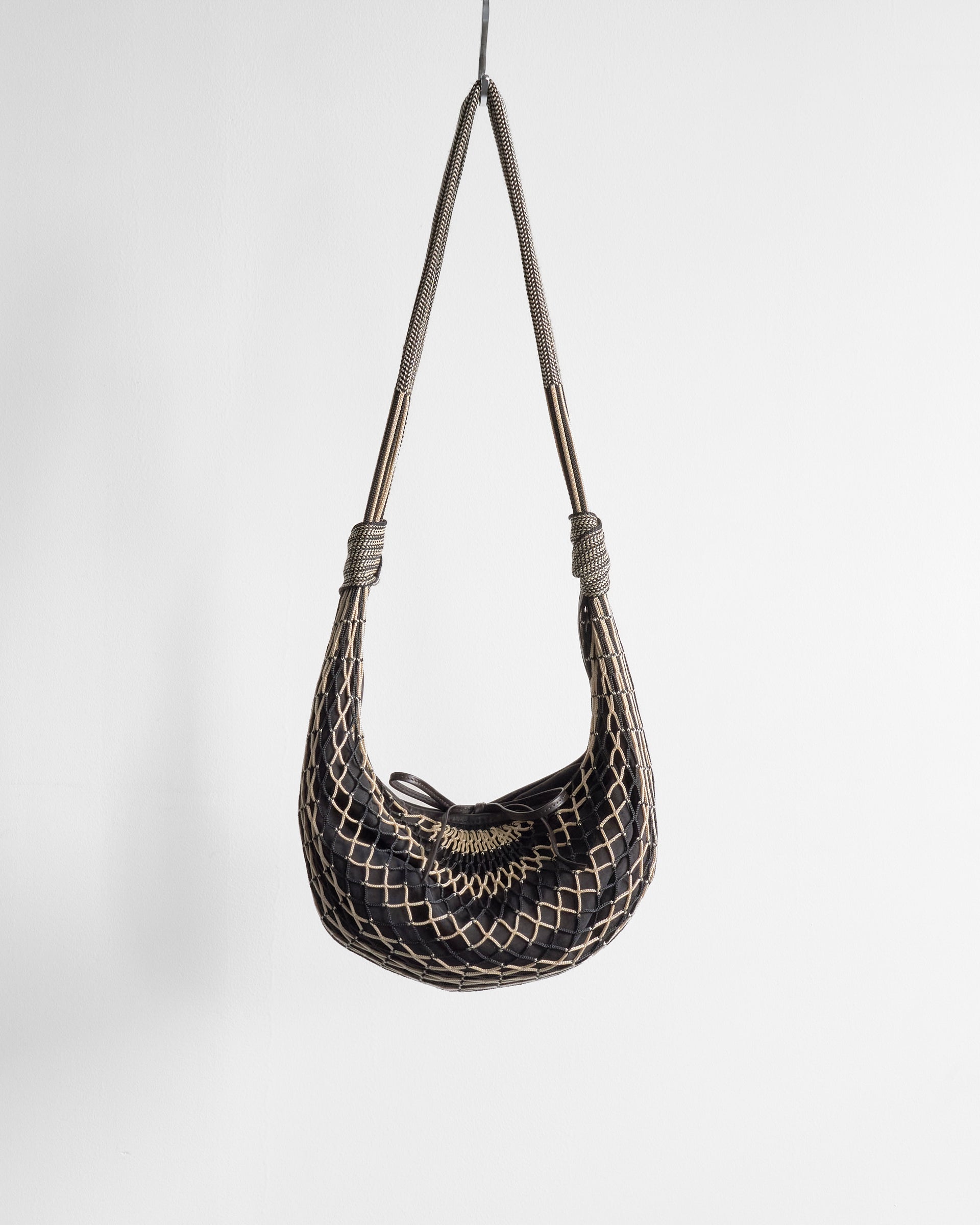 CROISSANT FILT BAG – STORE N