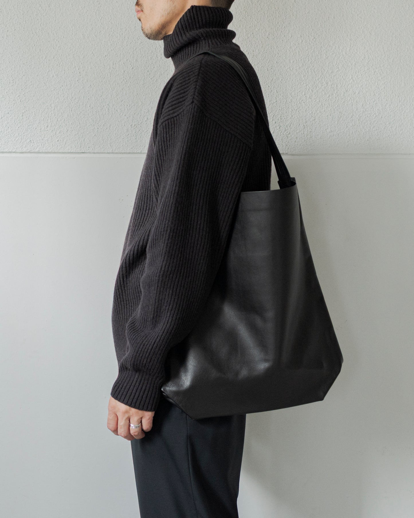 ISAAC REINA X SEYA MULTI HANDLE HOBO LARGE