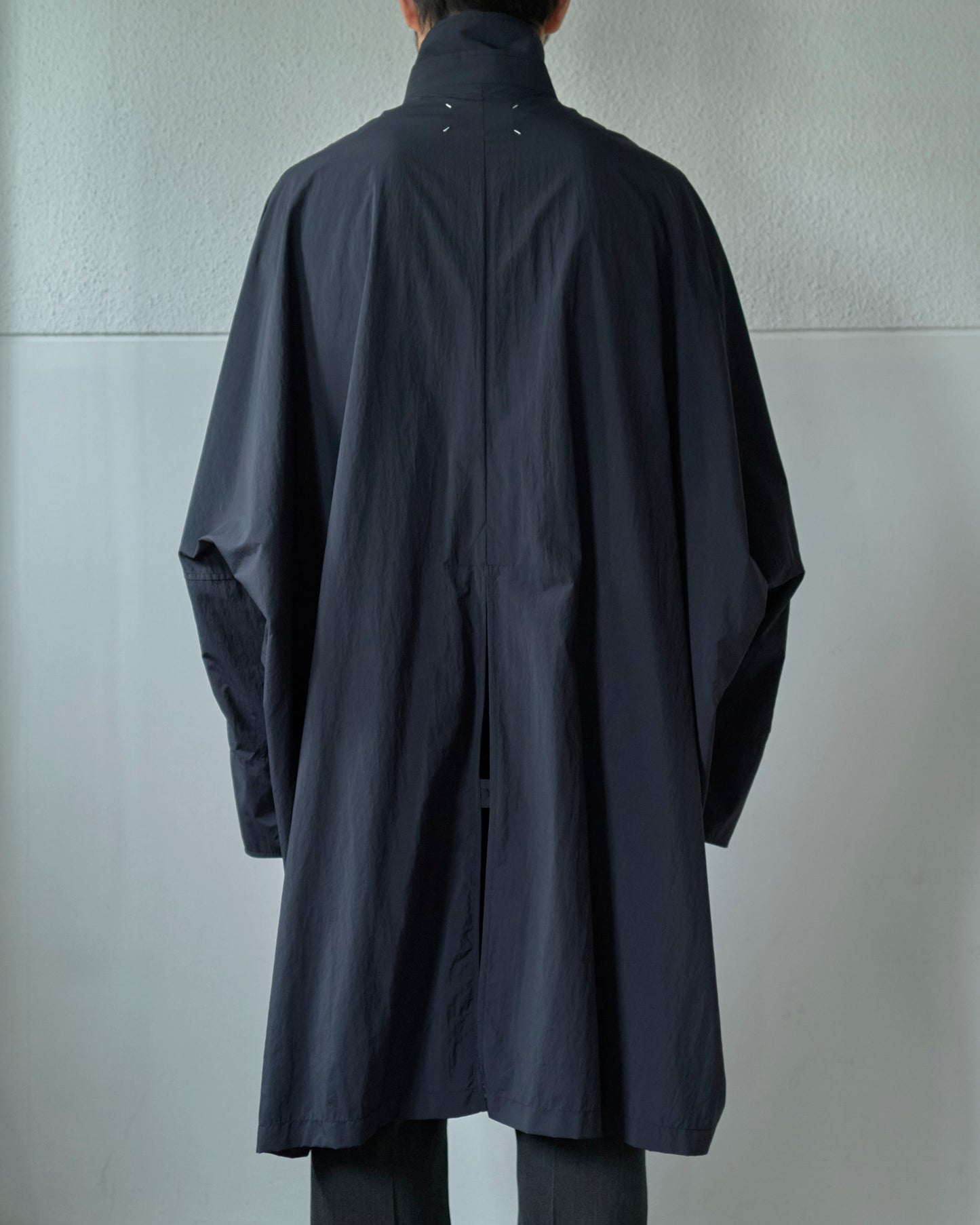 OVERSIZE RAIN COAT
