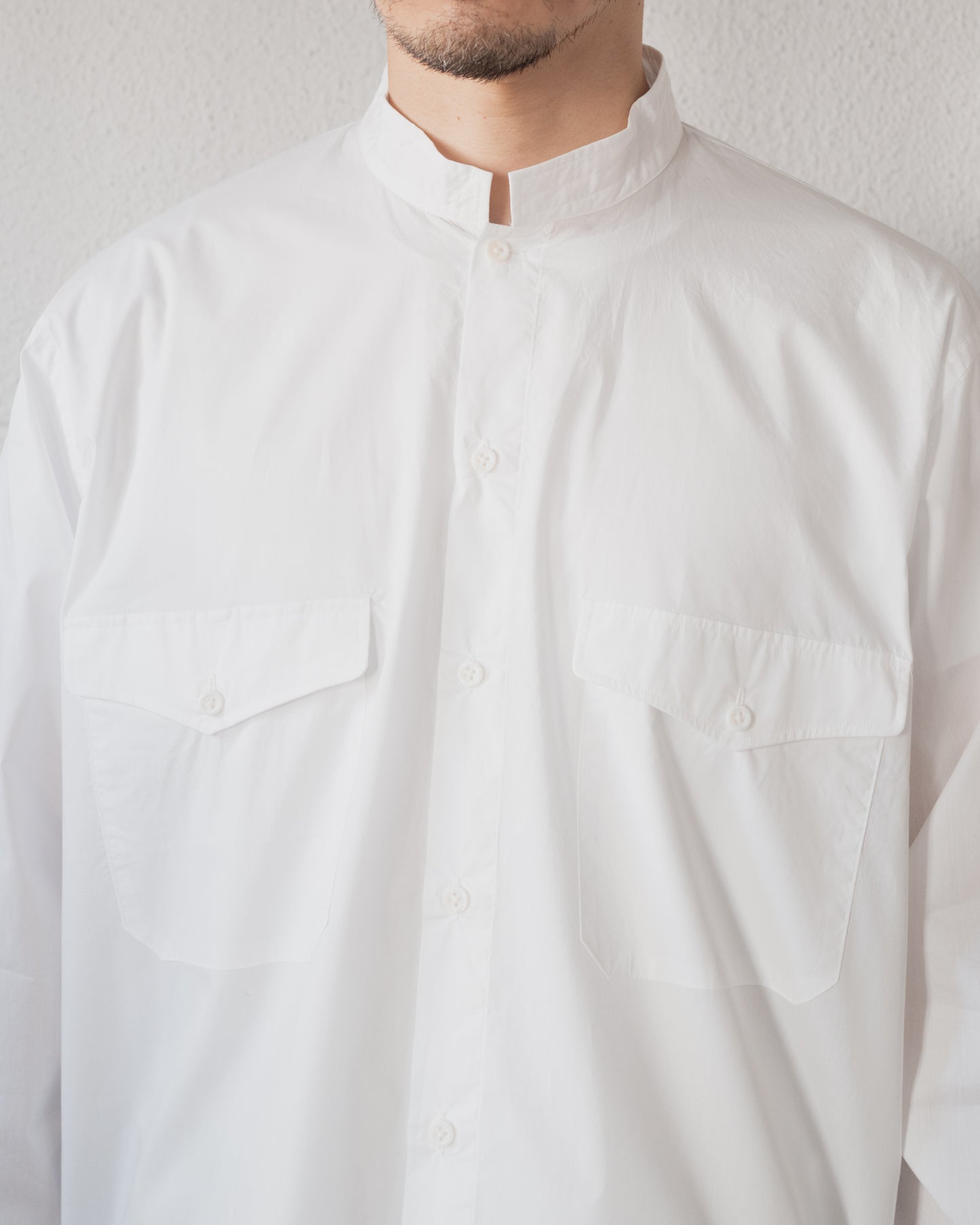 FINE COTTON POPLIN BAND COLLAR SHIRT