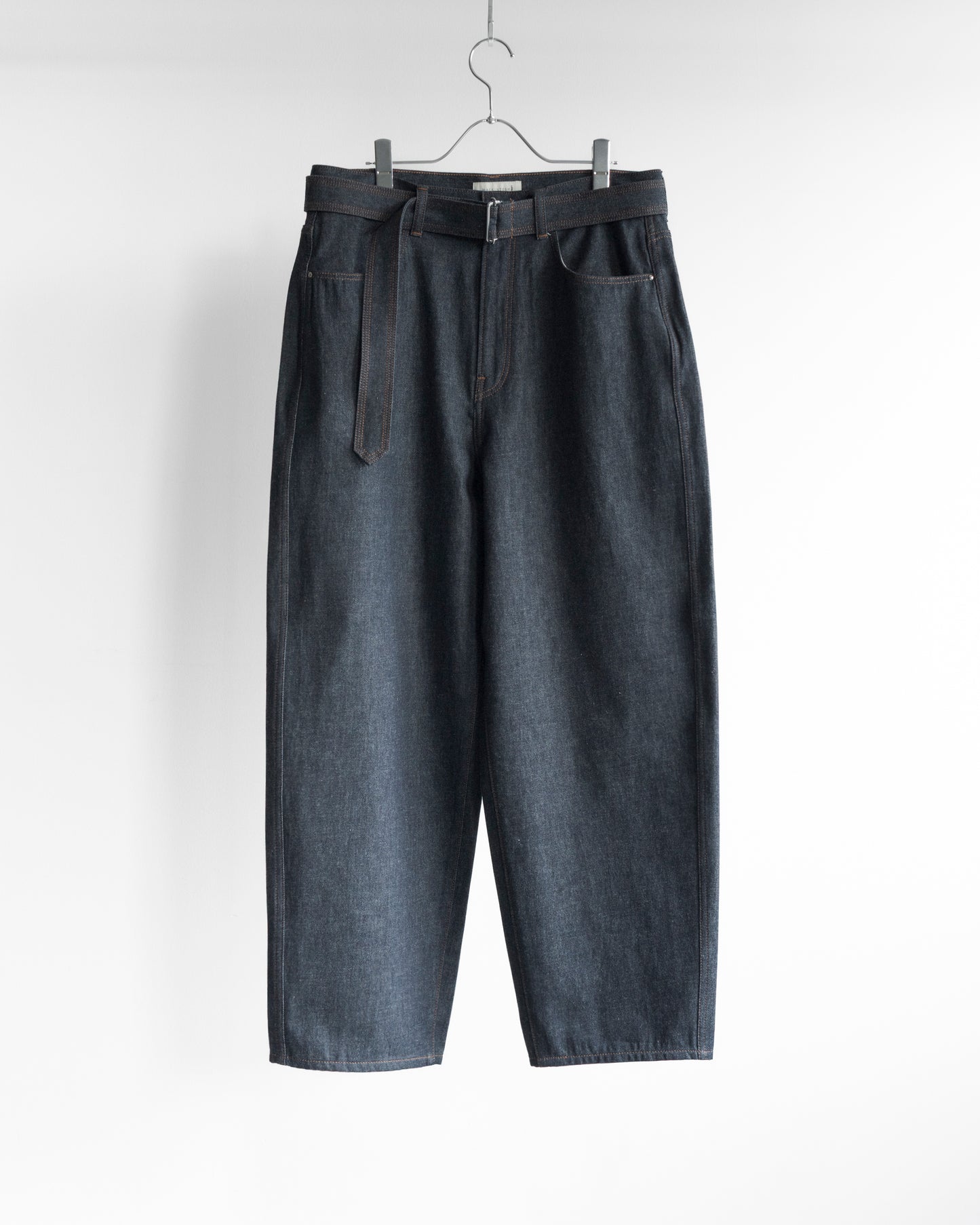 MIDLEM BELTED DENIM【RESTOCK】