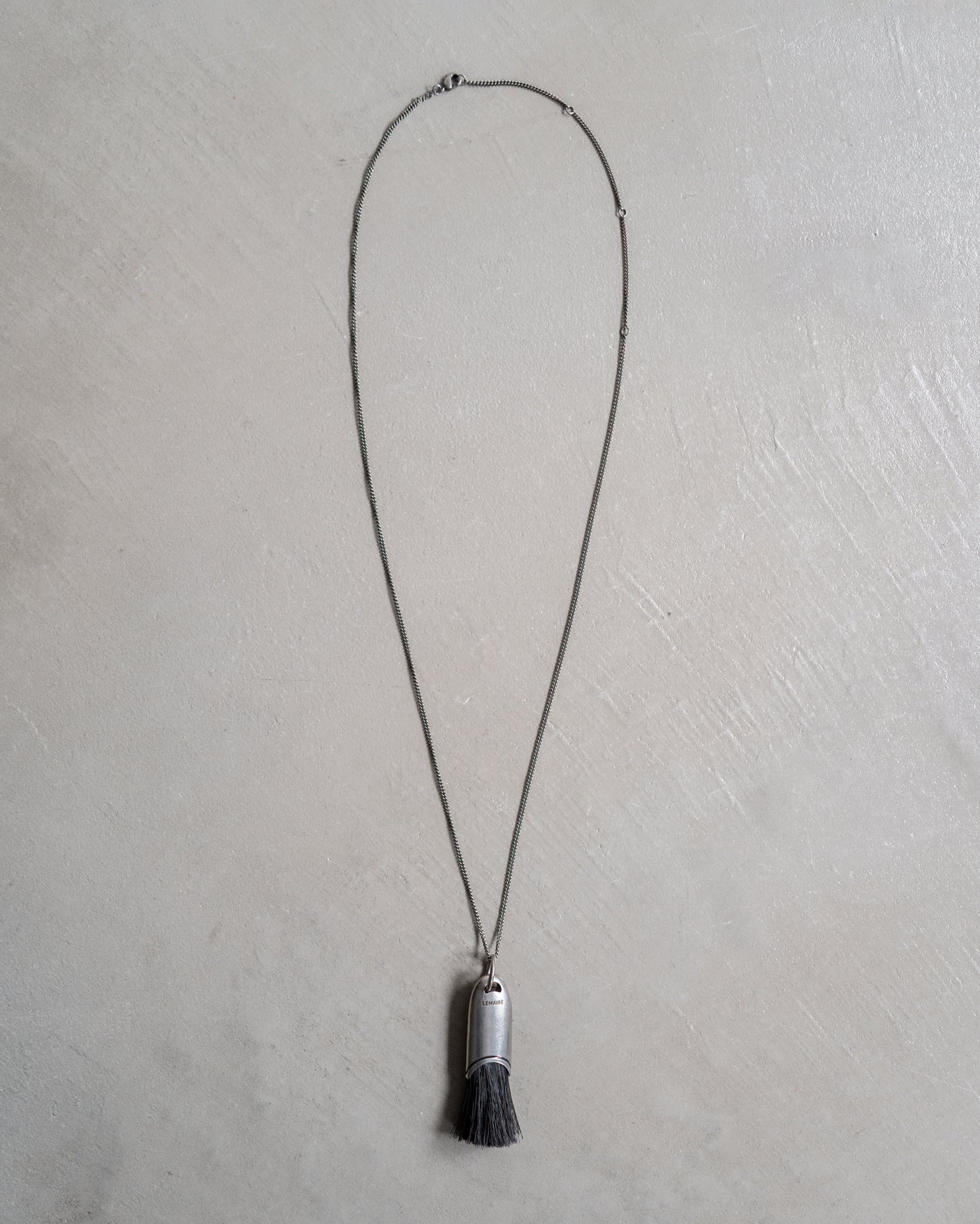 PERSONAL BRUSH NECKLACE