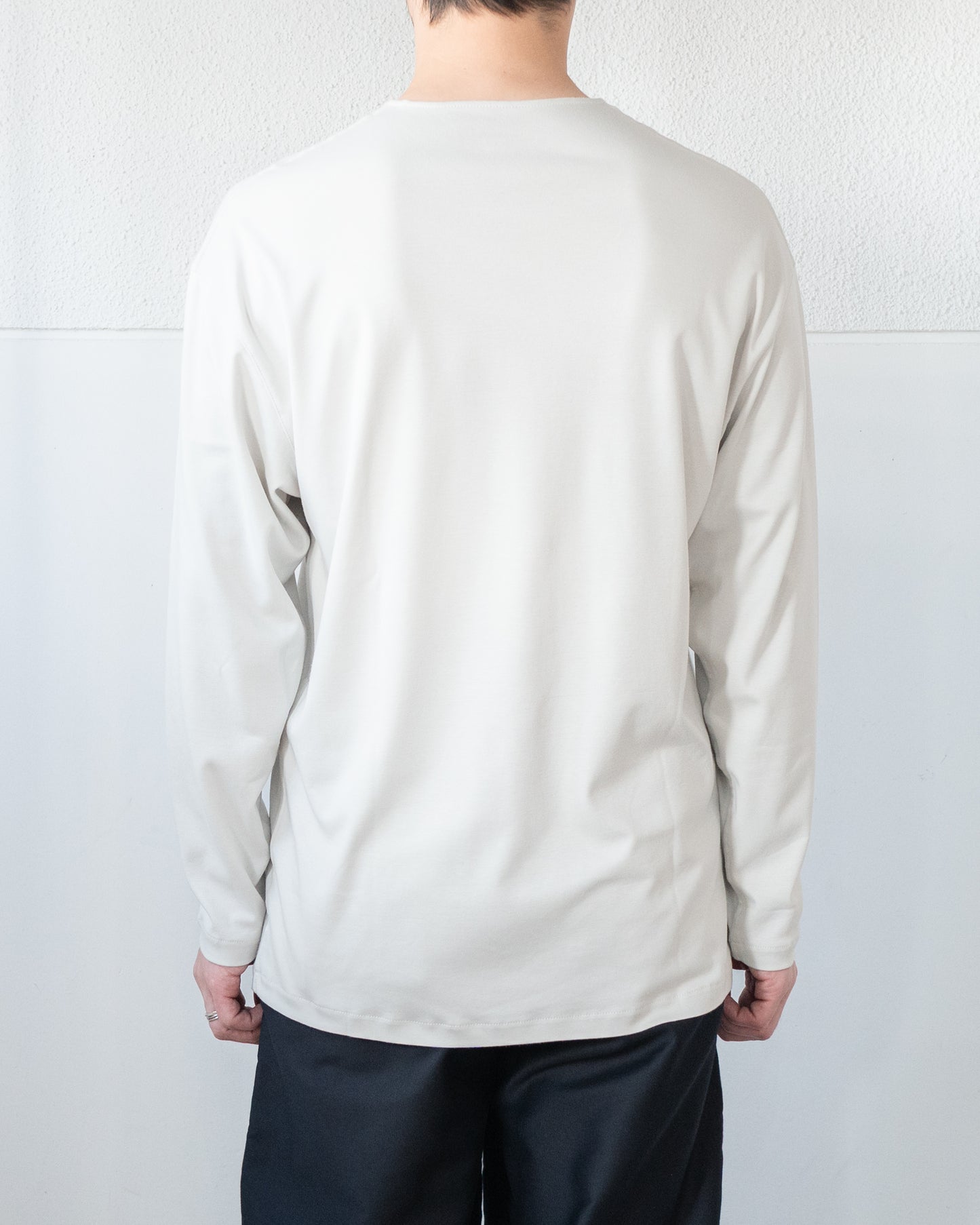 LONG SLEEVED T-SHIRT IN COTTON SILK