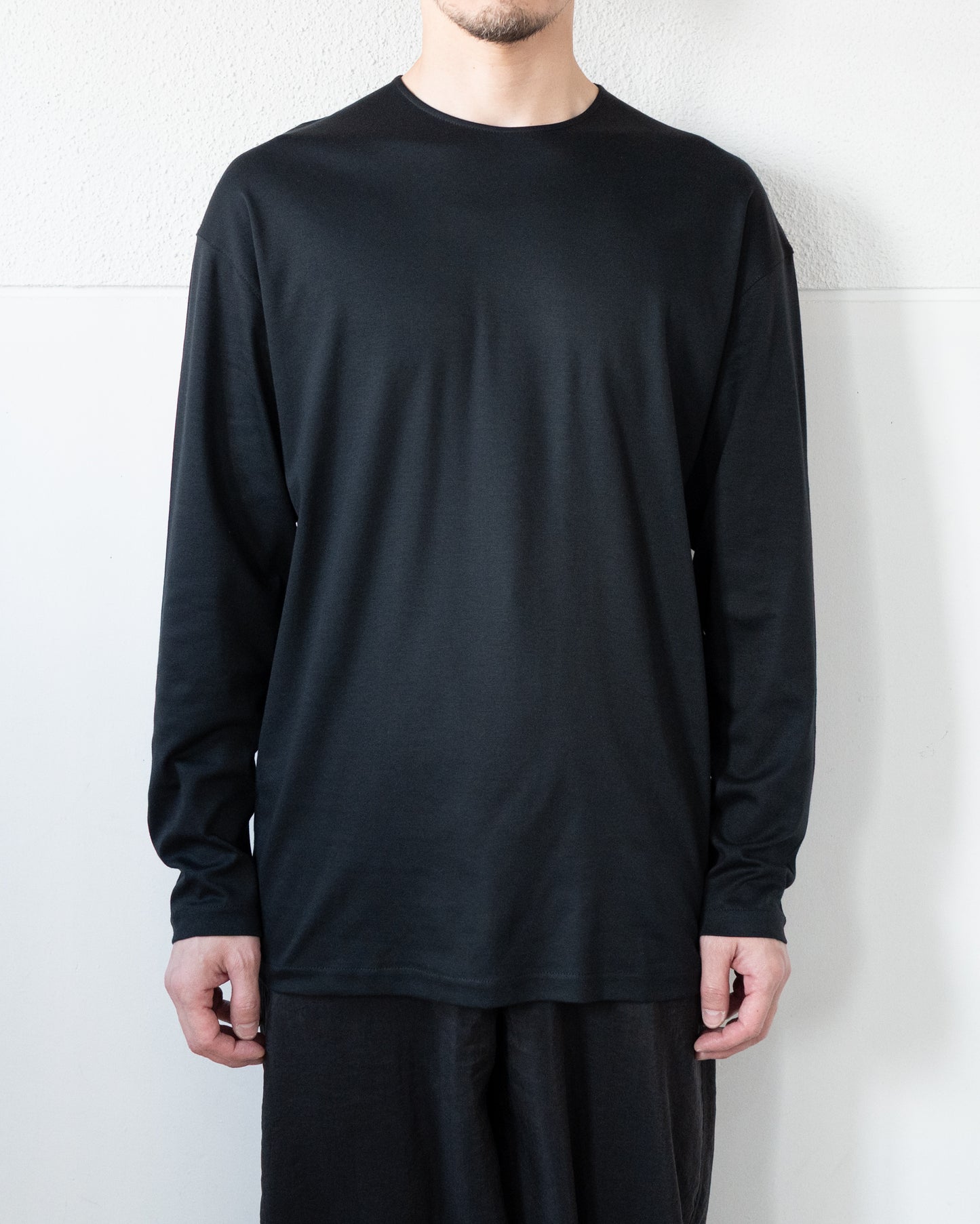 LONG SLEEVED T-SHIRT IN COTTON SILK
