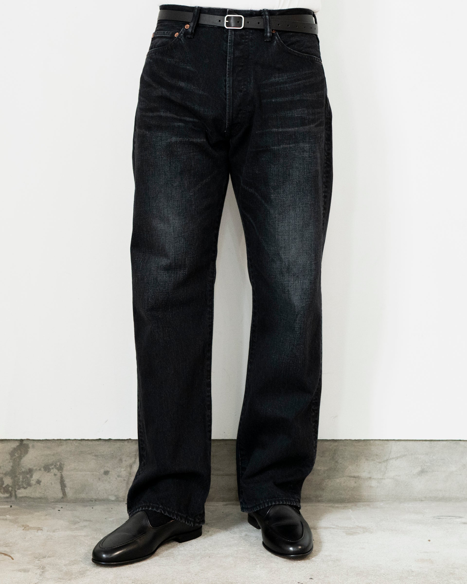 トオルcantate ストレートデニム　22AW DENIM-STRAIGHT-TROUSERS-2.jpg?