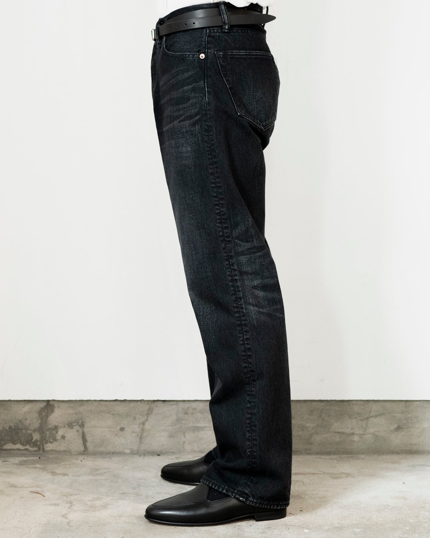 DENIM STRAIGHT TROUSERS (VINTAGE WASH)