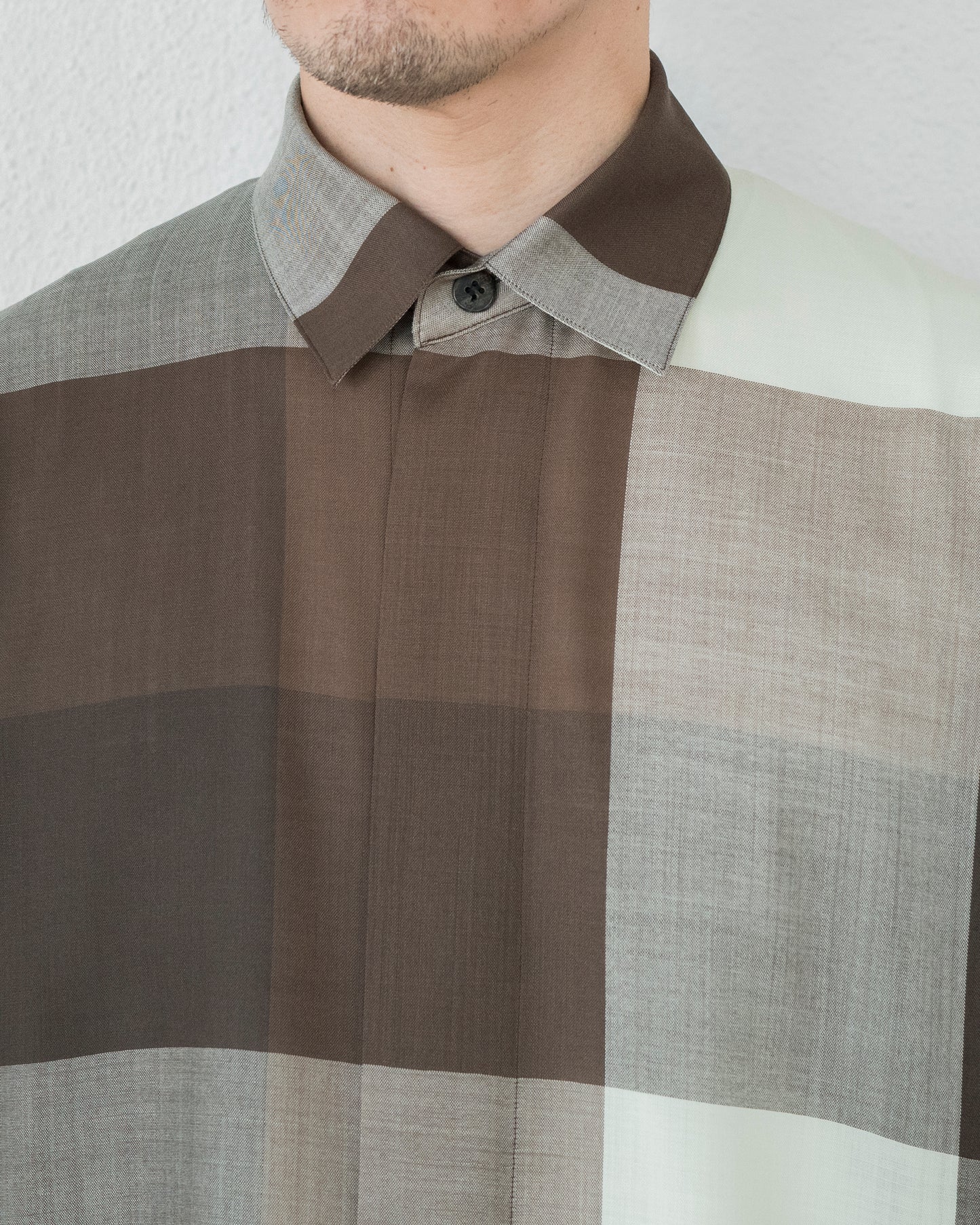 DOLMAN SLEEVE LIGHT WOOL SHIRT