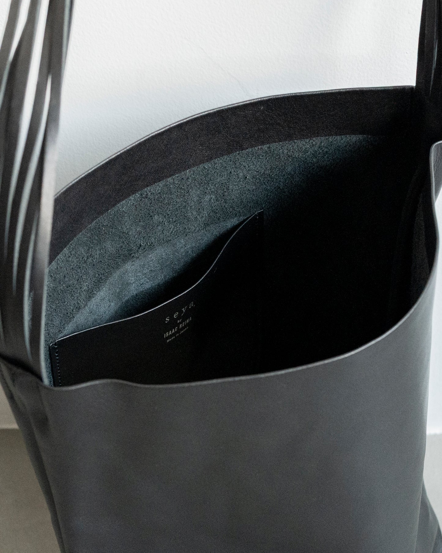 SEYA X ISAAC REINA LEATHER HOBO / MEDIUM
