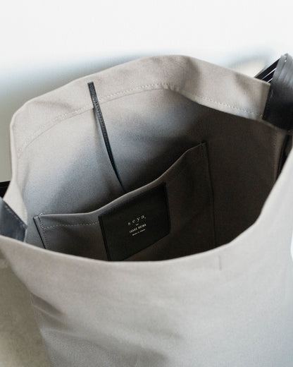 SEYA X ISAAC REINA CANVAS HOBO / LARGE