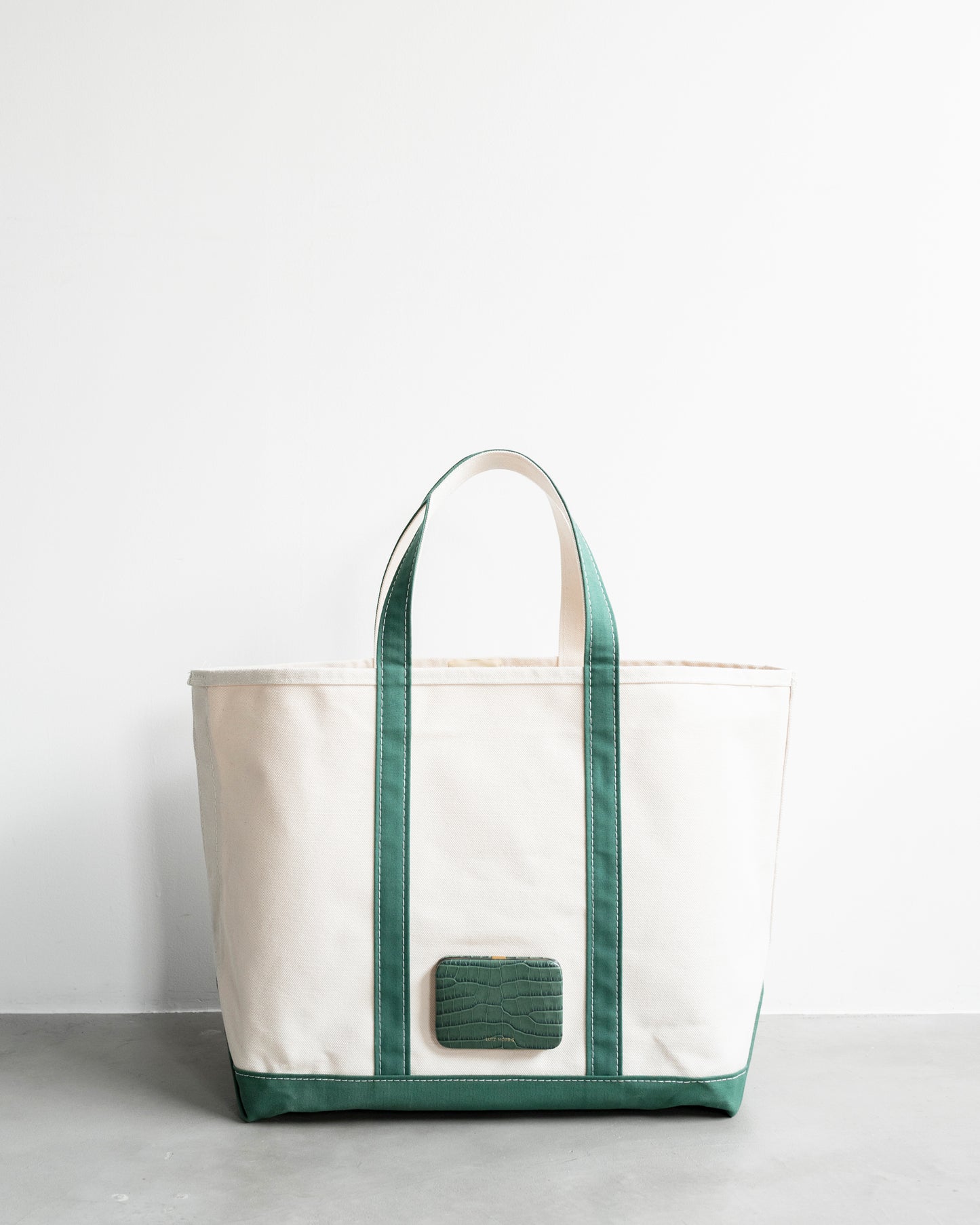 L.L. BEAN TOTE BAG / CROCO LEATHER CARDCASE