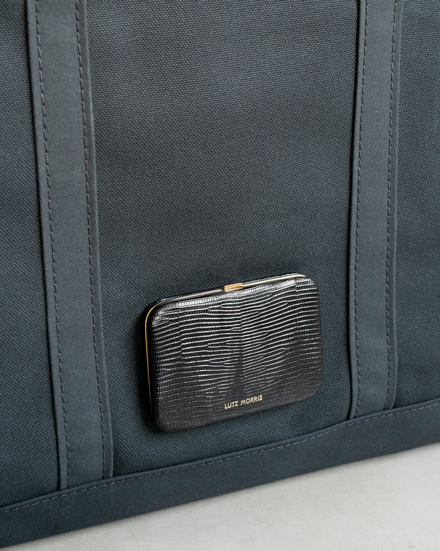 L.L. BEAN TOTE BAG / SNAKE LEATHER CARDCASE