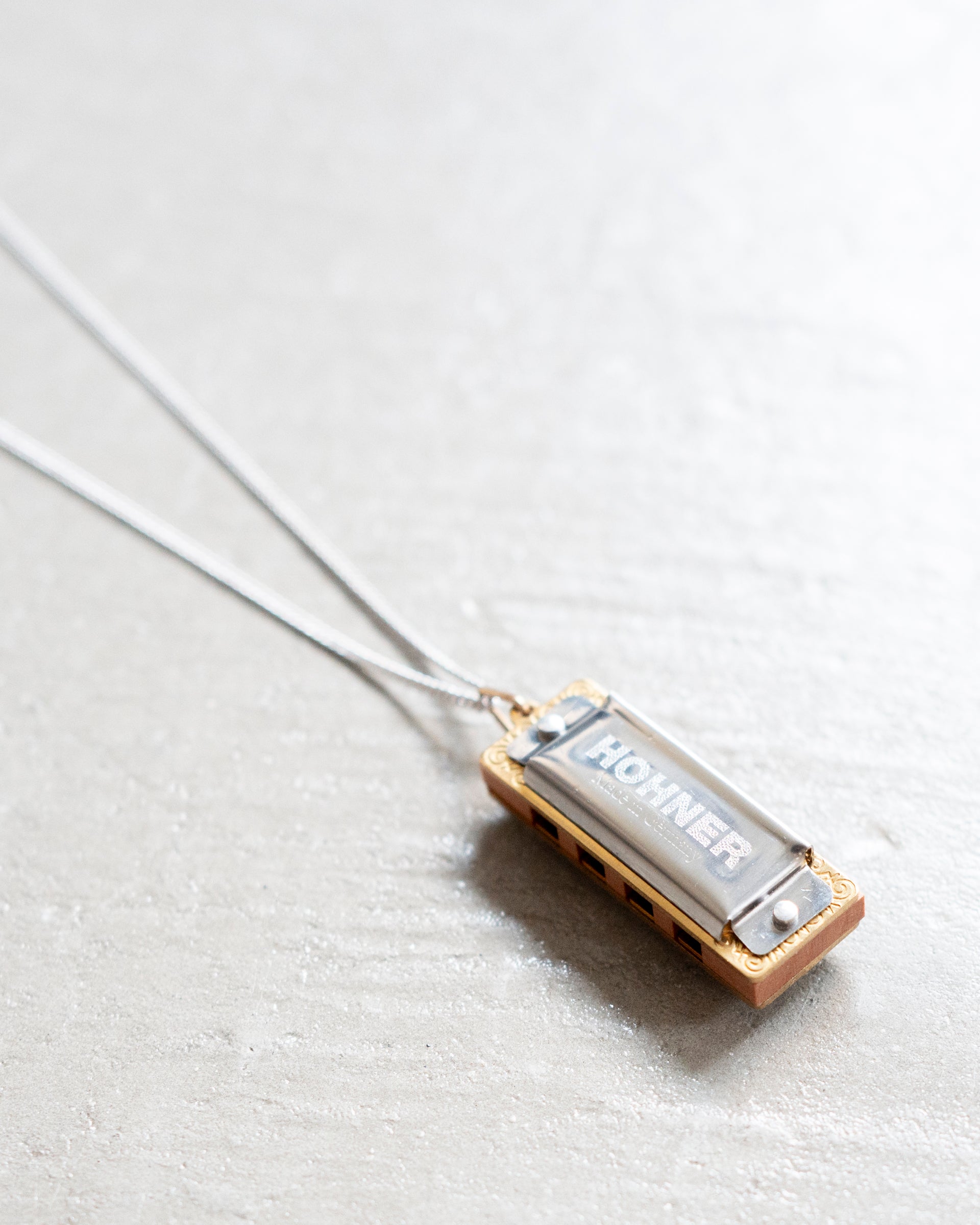 HARMONICA NECKLACE – STORE N