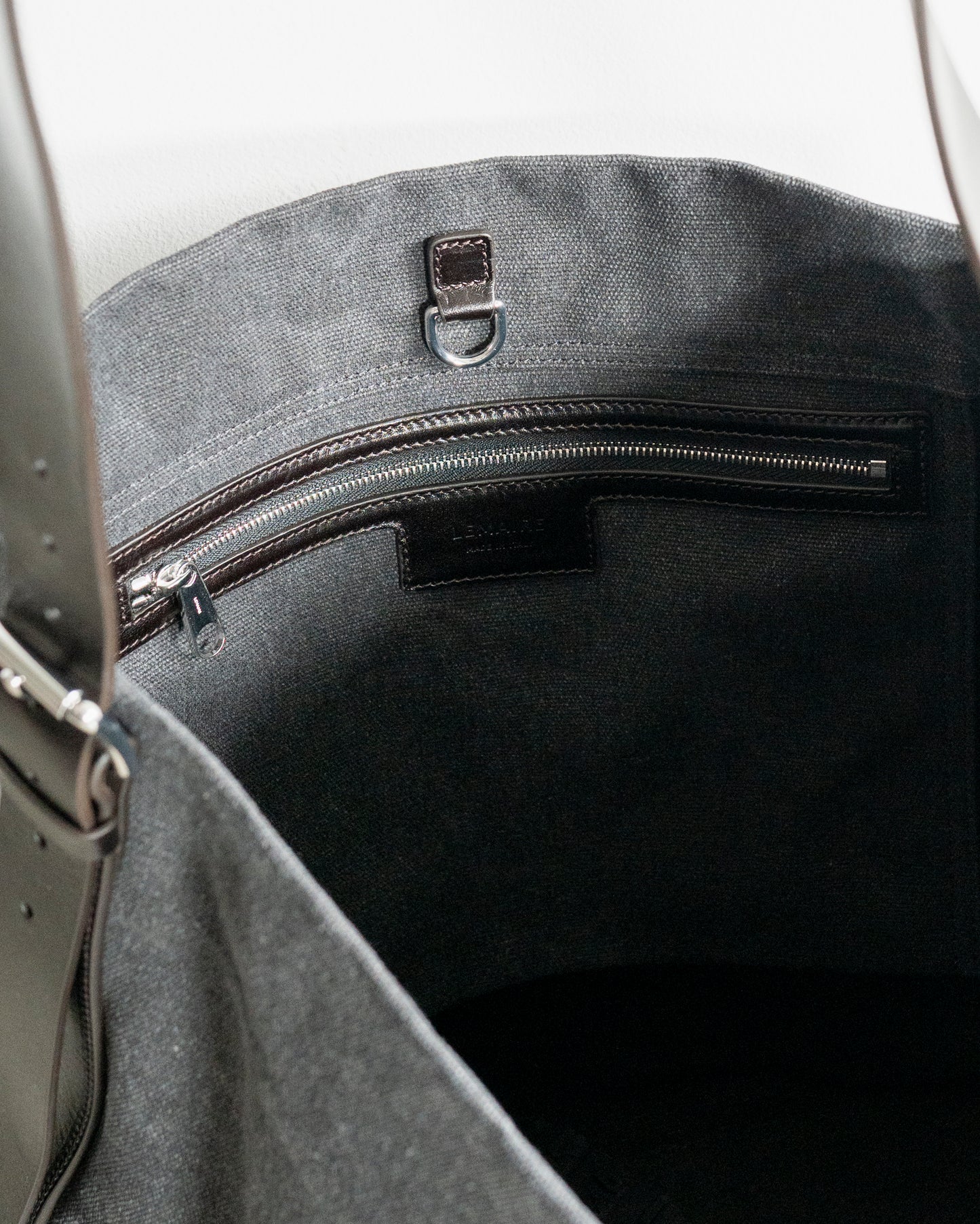 BELTED TOTE BAG