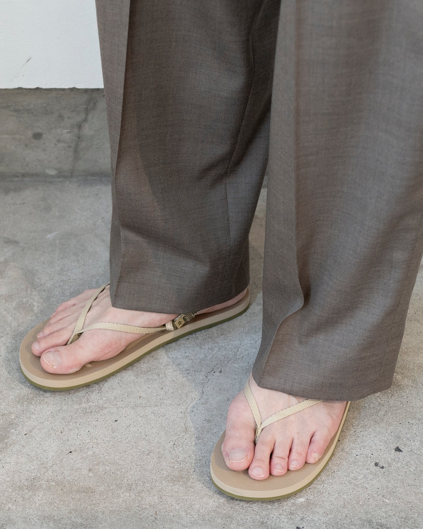 RAMBLING SANDALS