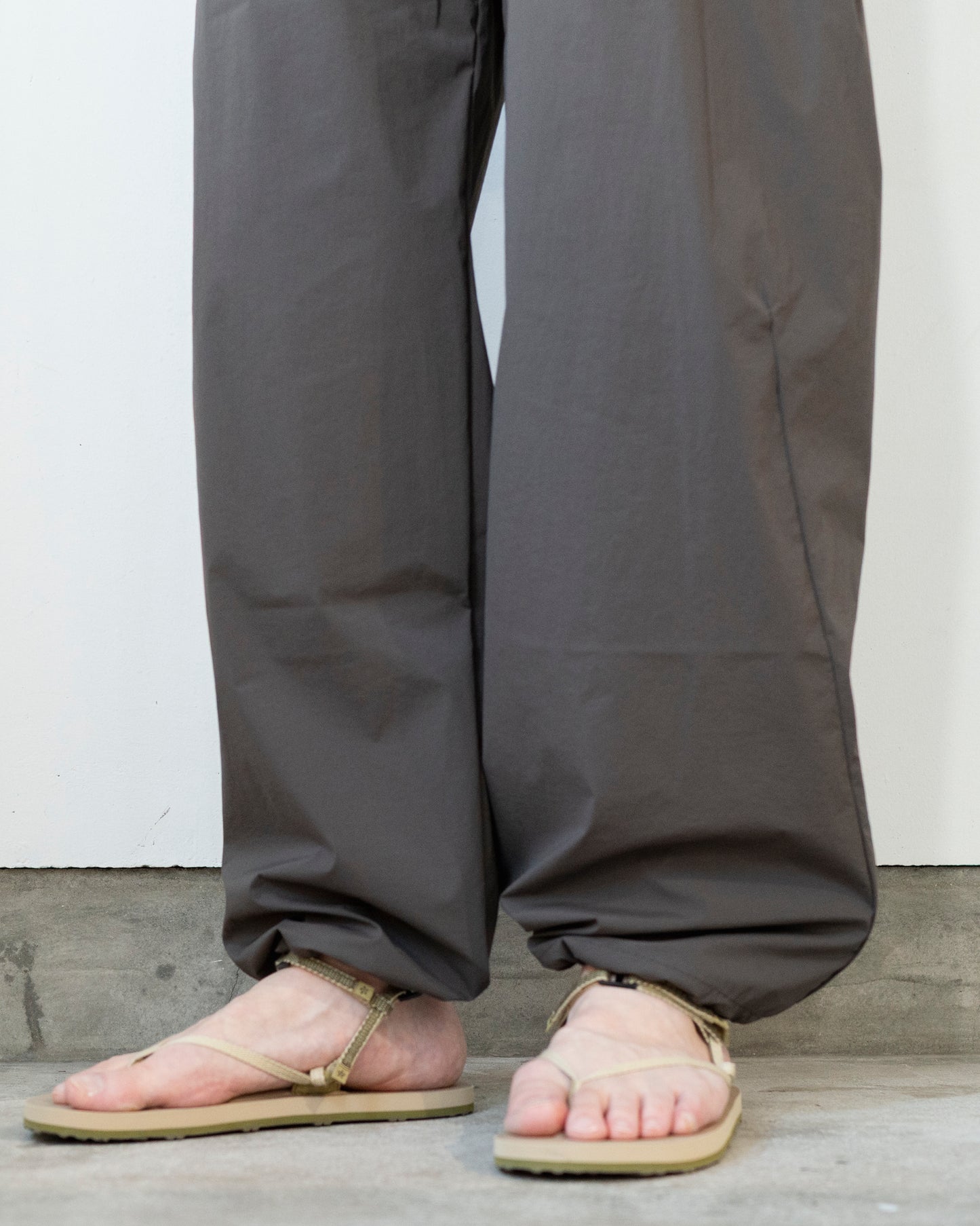 LIGHTWEIGHT PACKABLE TROUSERS