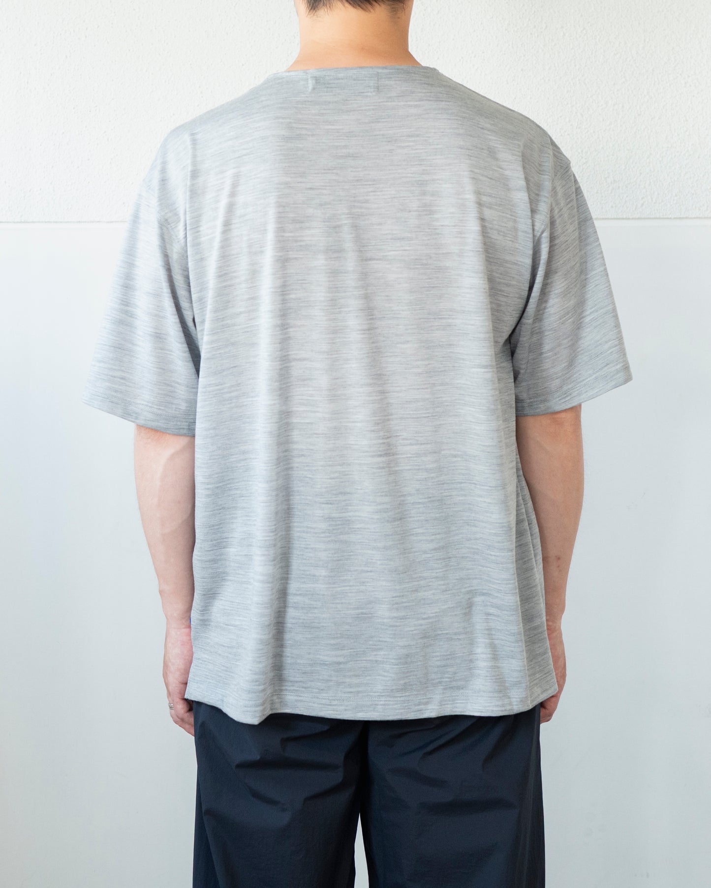 LIGHT MERINO WOOL T-SHIRT