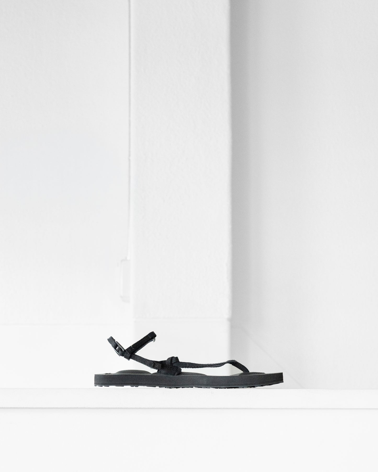 RAMBLING SANDALS