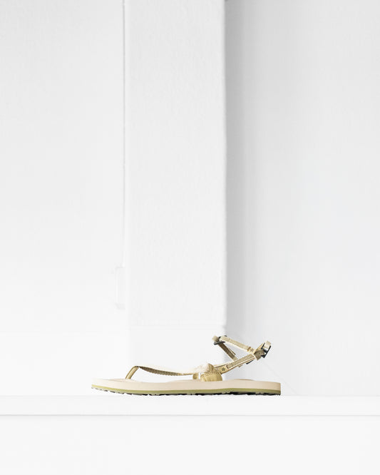 RAMBLING SANDALS