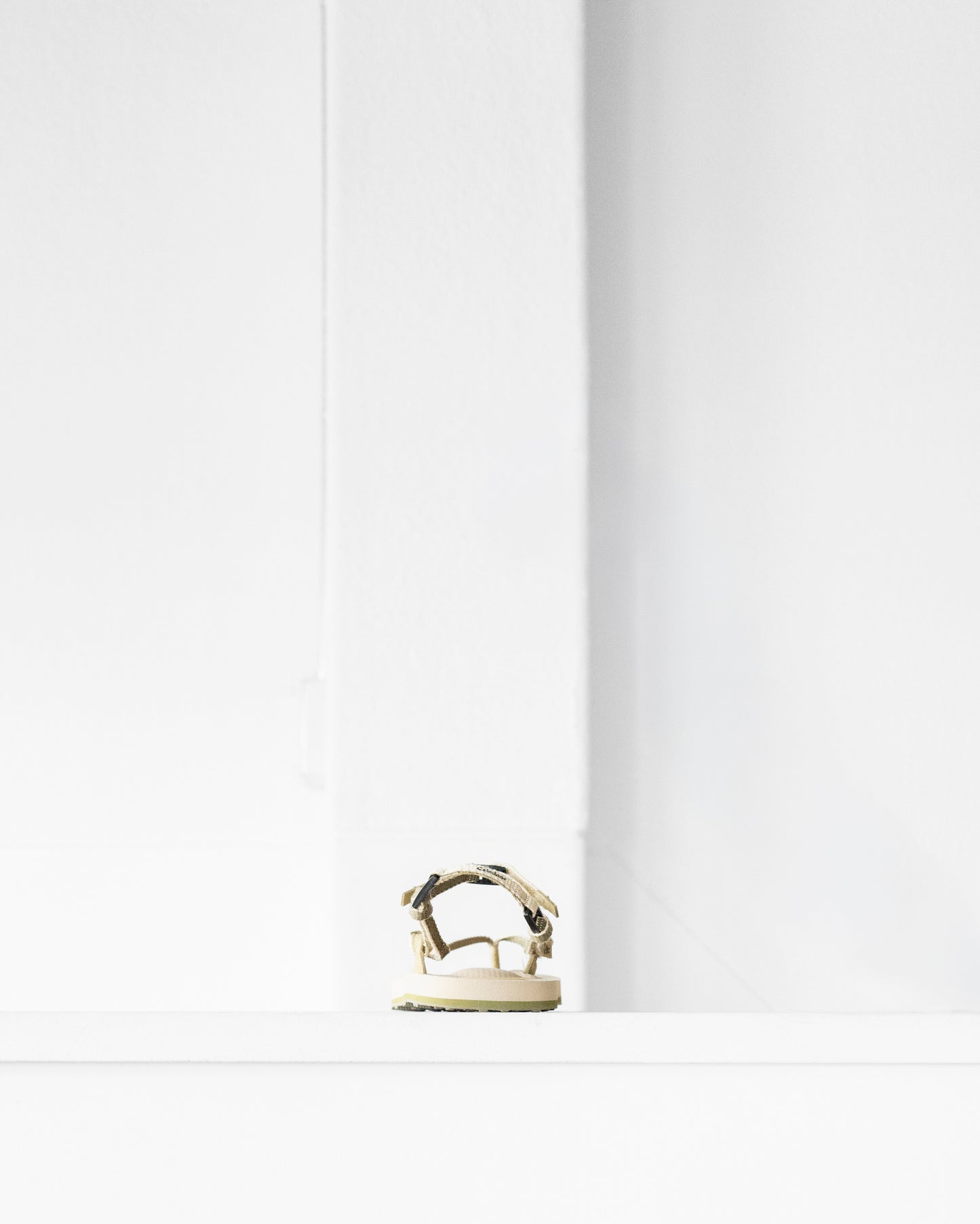 RAMBLING SANDALS