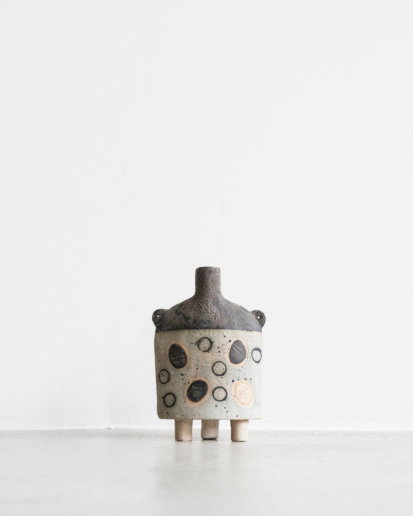 PODS AND CIRCLES FIGURE