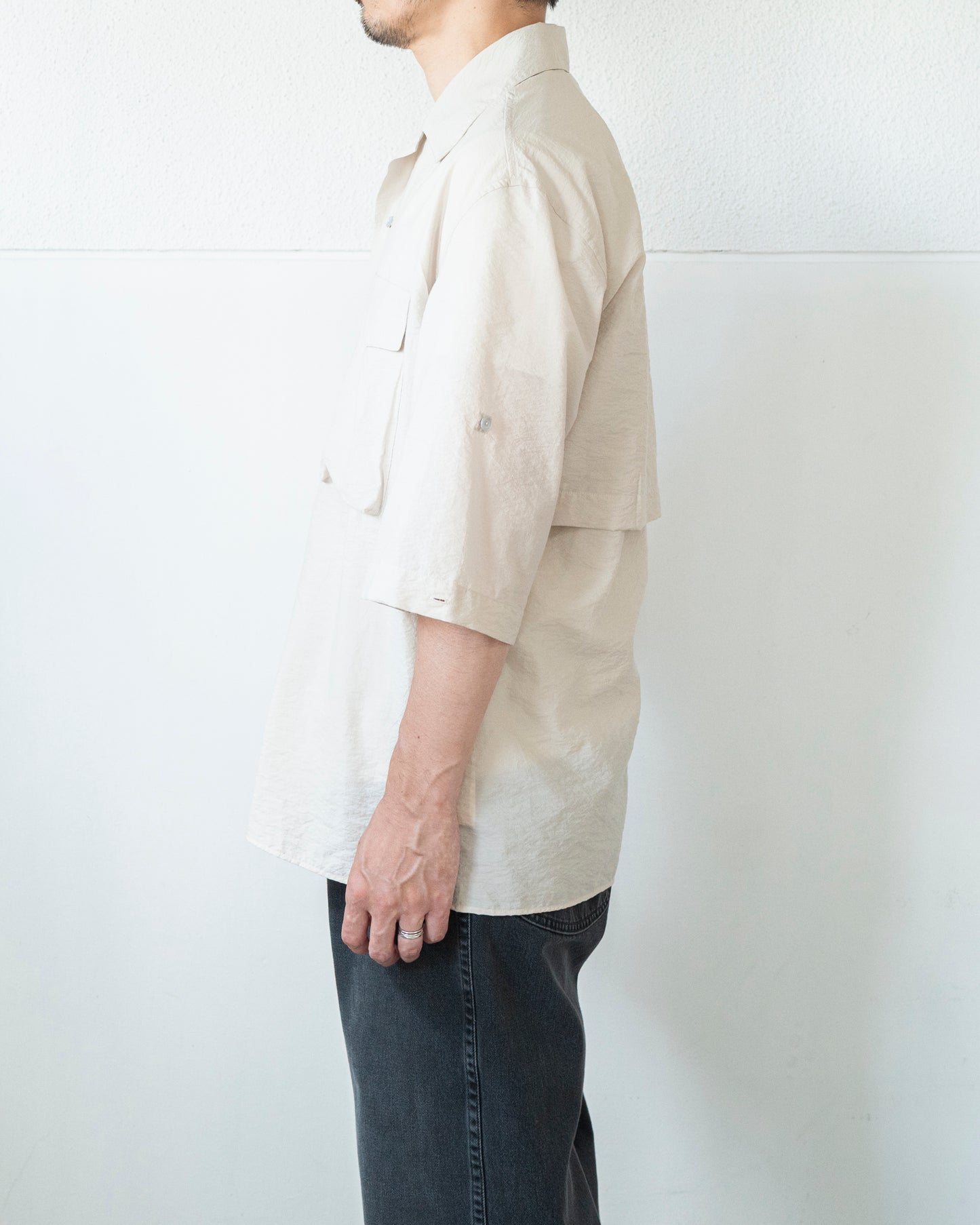 SHORT SLEEVE UTILITY SHIRT IN WASHED TECHNICAL COTTON