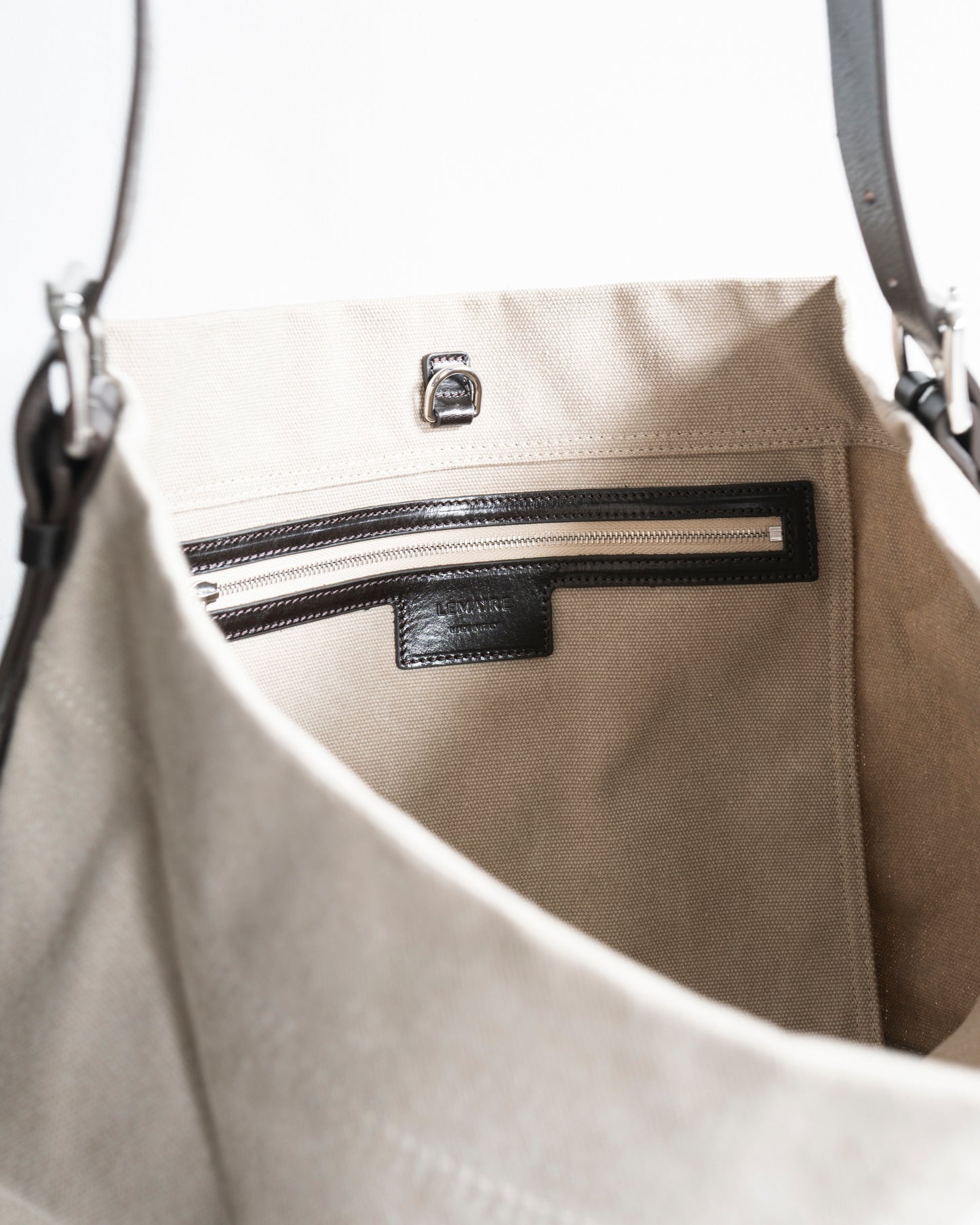 BELTED TOTE BAG IN COTTON CANVAS