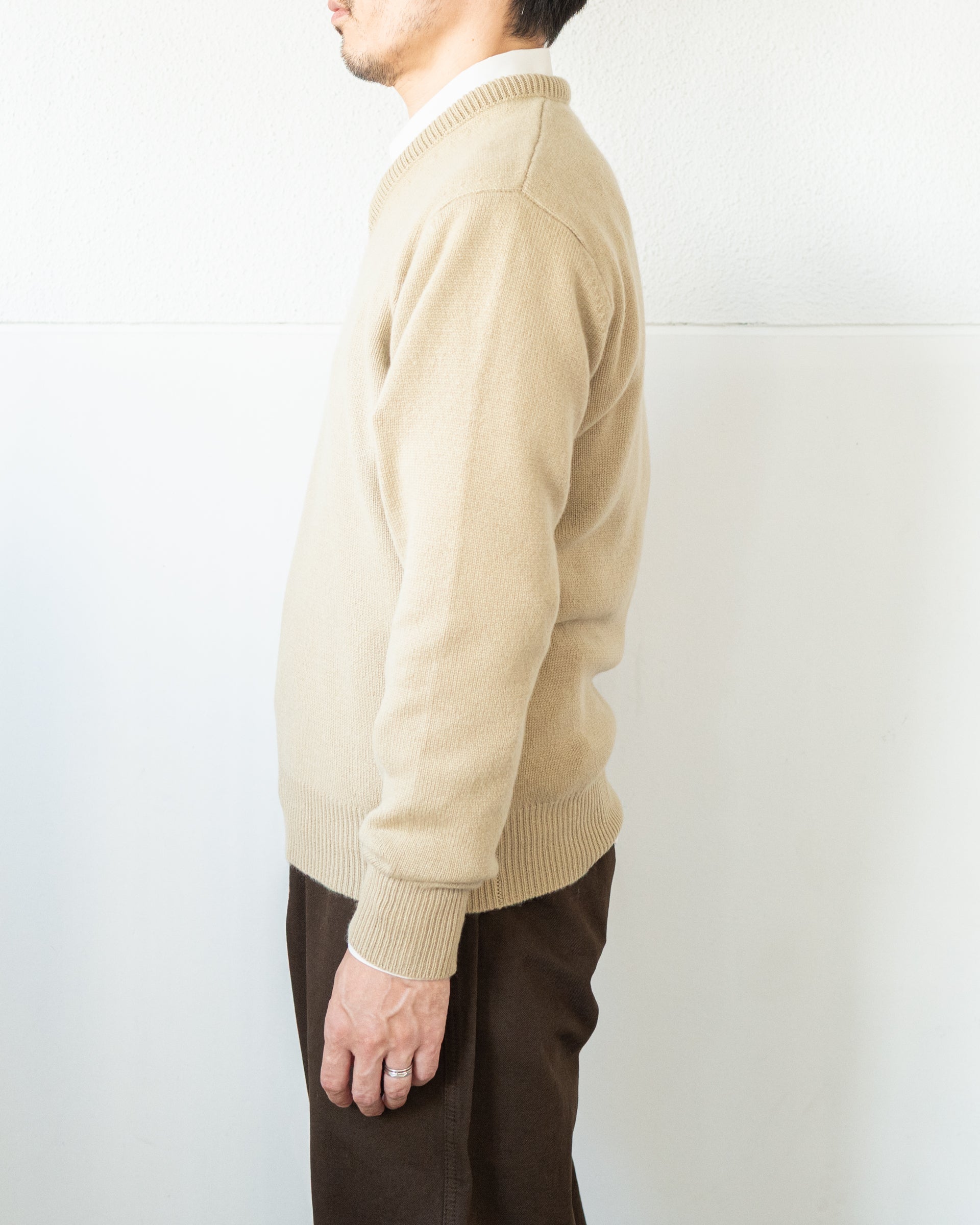 LEMAIRE / ルメールV-NECK SWEATER IN CASHMERE / STORE N