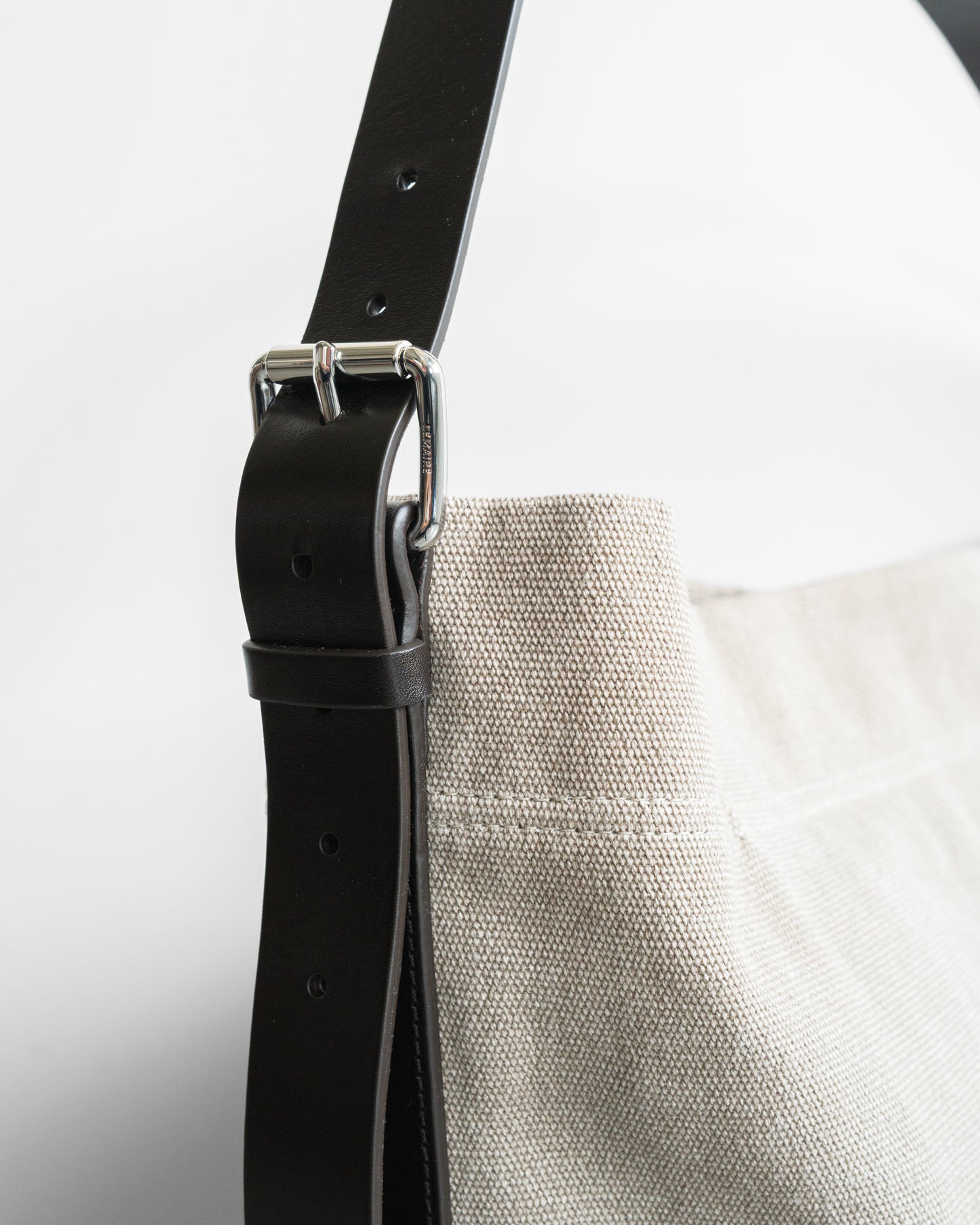 BELTED TOTE BAG IN HEAVY ECO COTTON CANVAS