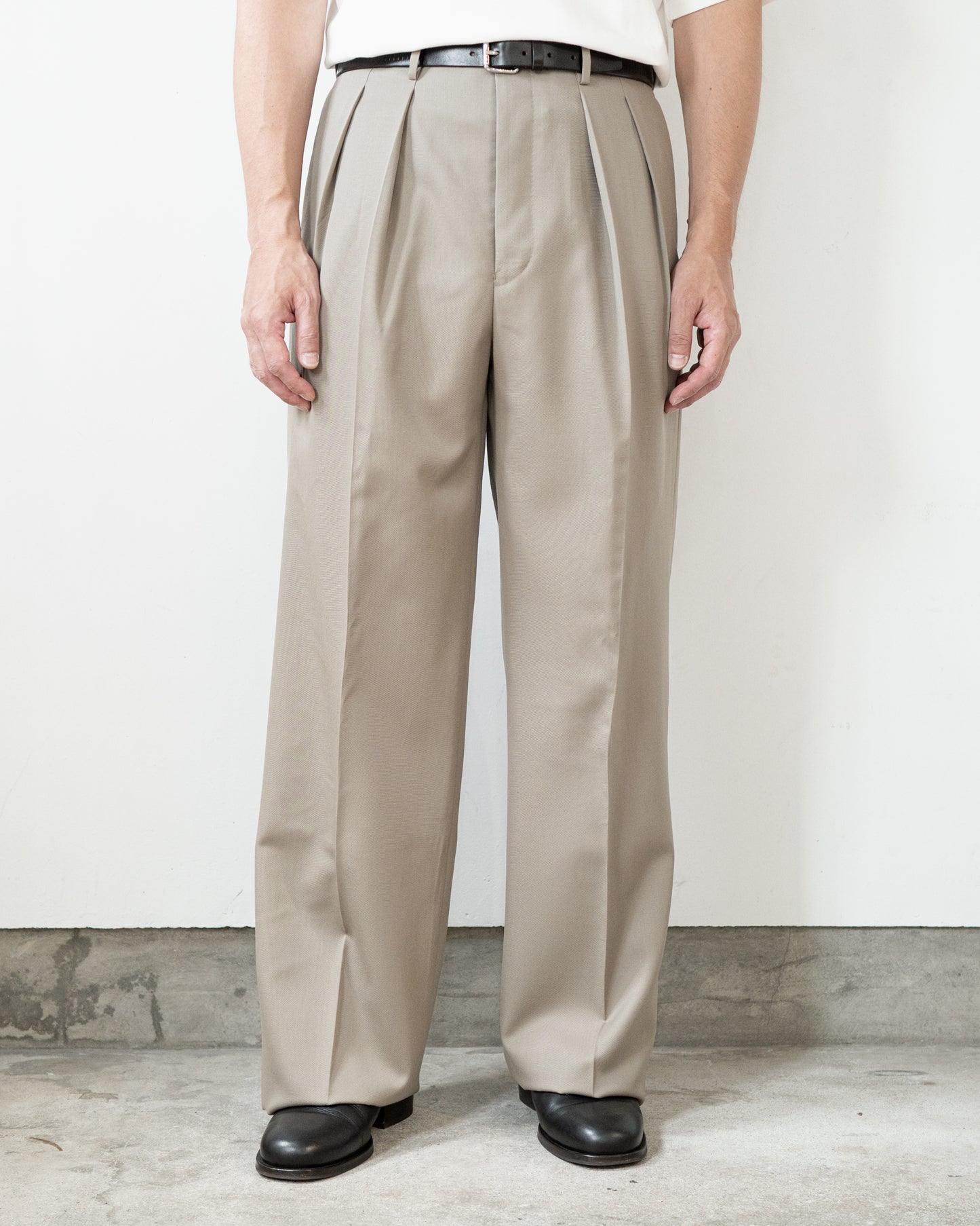 PROPER TAILORED TROUSERS