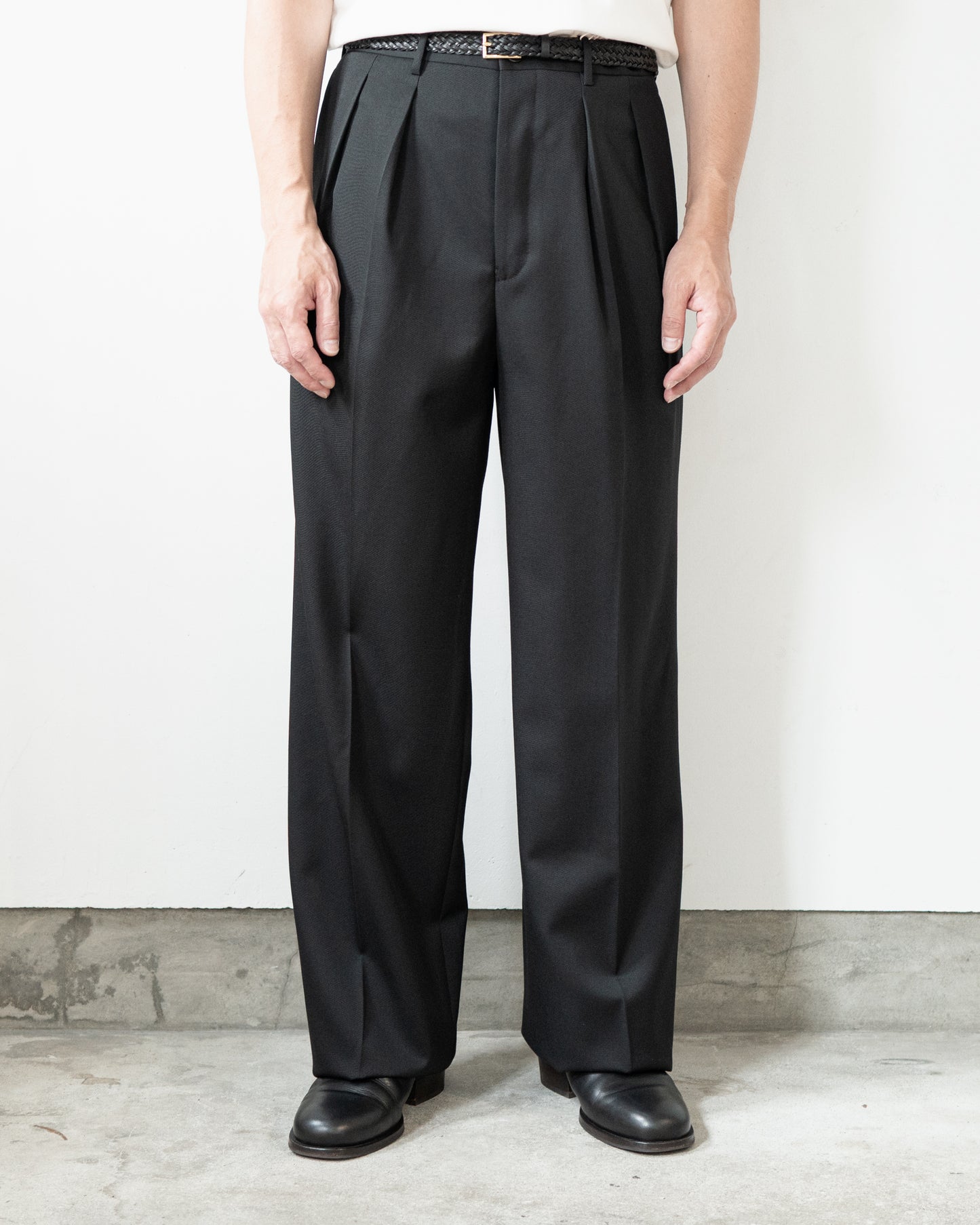 PROPER TAILORED TROUSERS