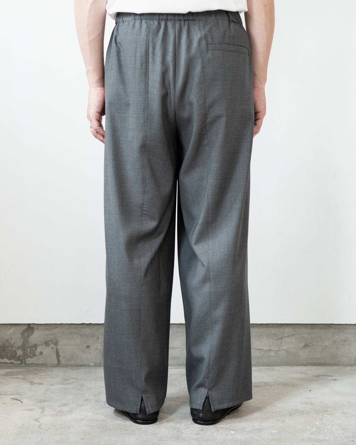 WIDE LEG DRAWSTRING TROUSERS IN WOOL TROPICAL