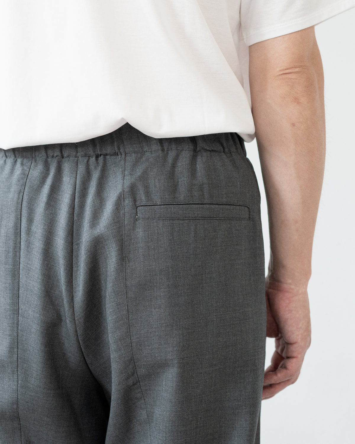 WIDE LEG DRAWSTRING TROUSERS IN WOOL TROPICAL