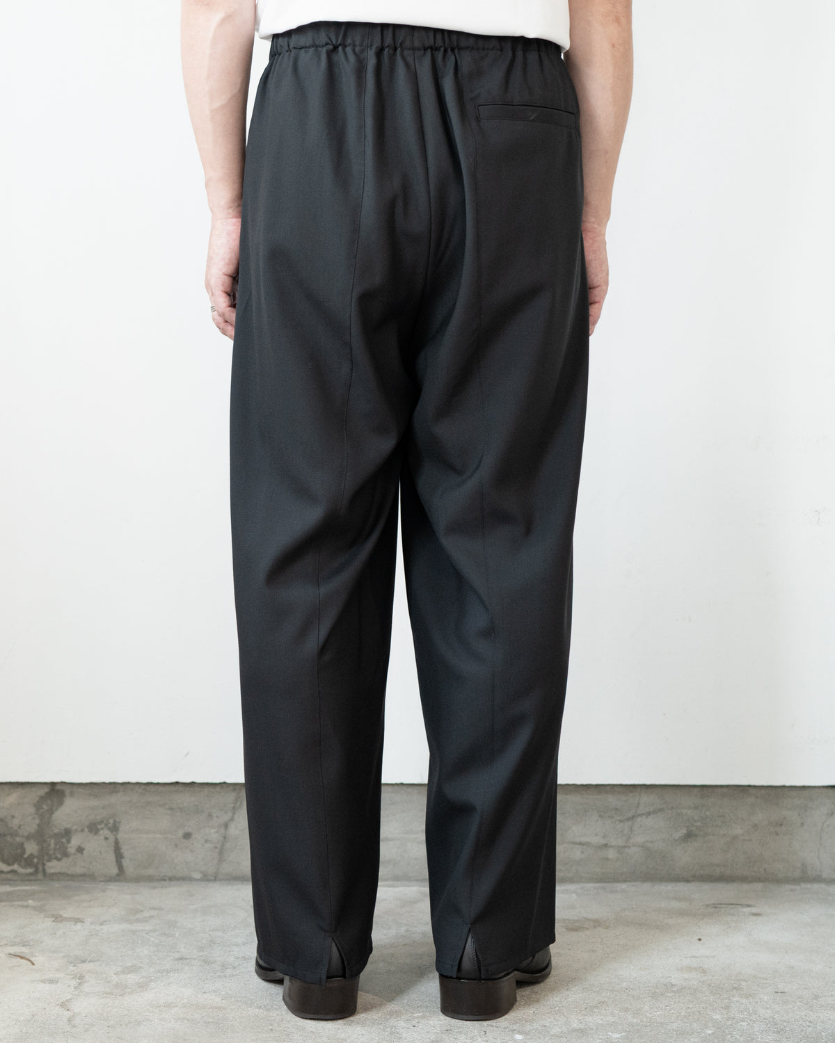 WIDE LEG DRAWSTRING TROUSERS IN WOOL TROPICAL
