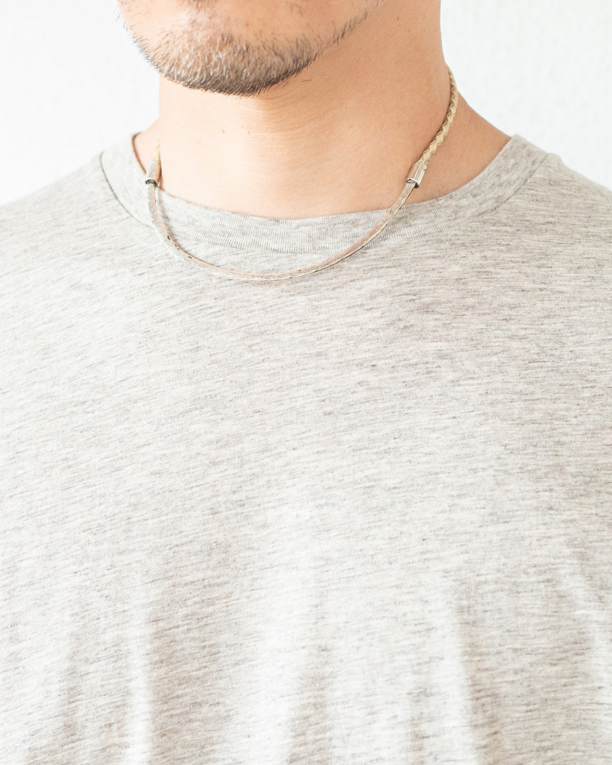 WICHI SILVER NECKLACE / COW LEATHER X SILVER