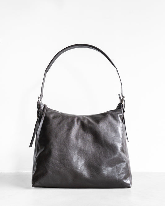 BELTED HOBO BAG IN LEATHER