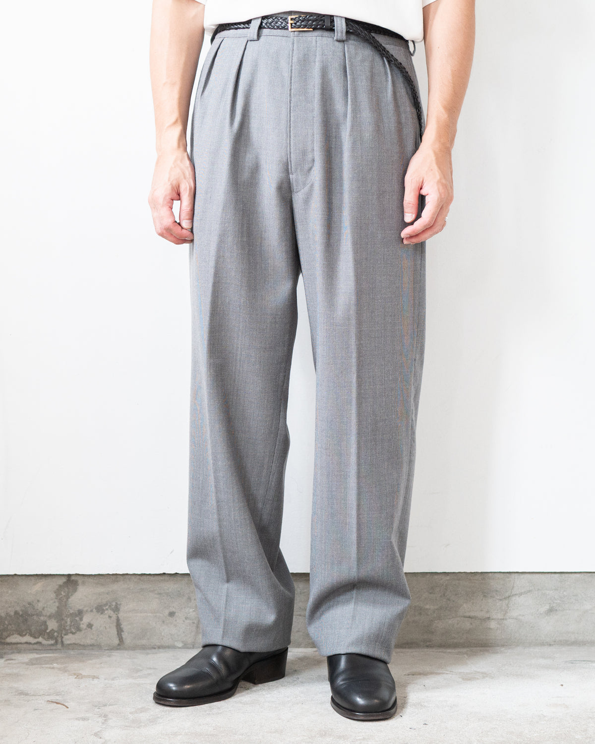 NICOLAS FULL CUT TROUSERS IN ROVER WOOL TWILL