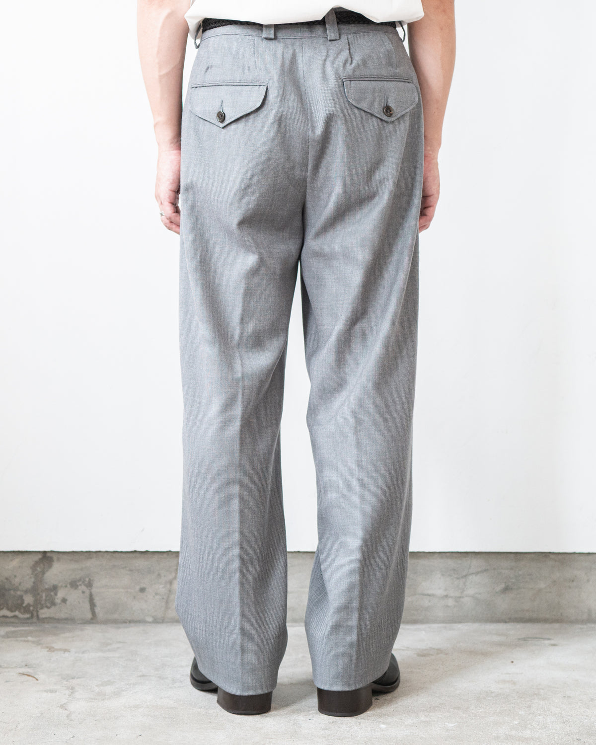 NICOLAS FULL CUT TROUSERS IN ROVER WOOL TWILL